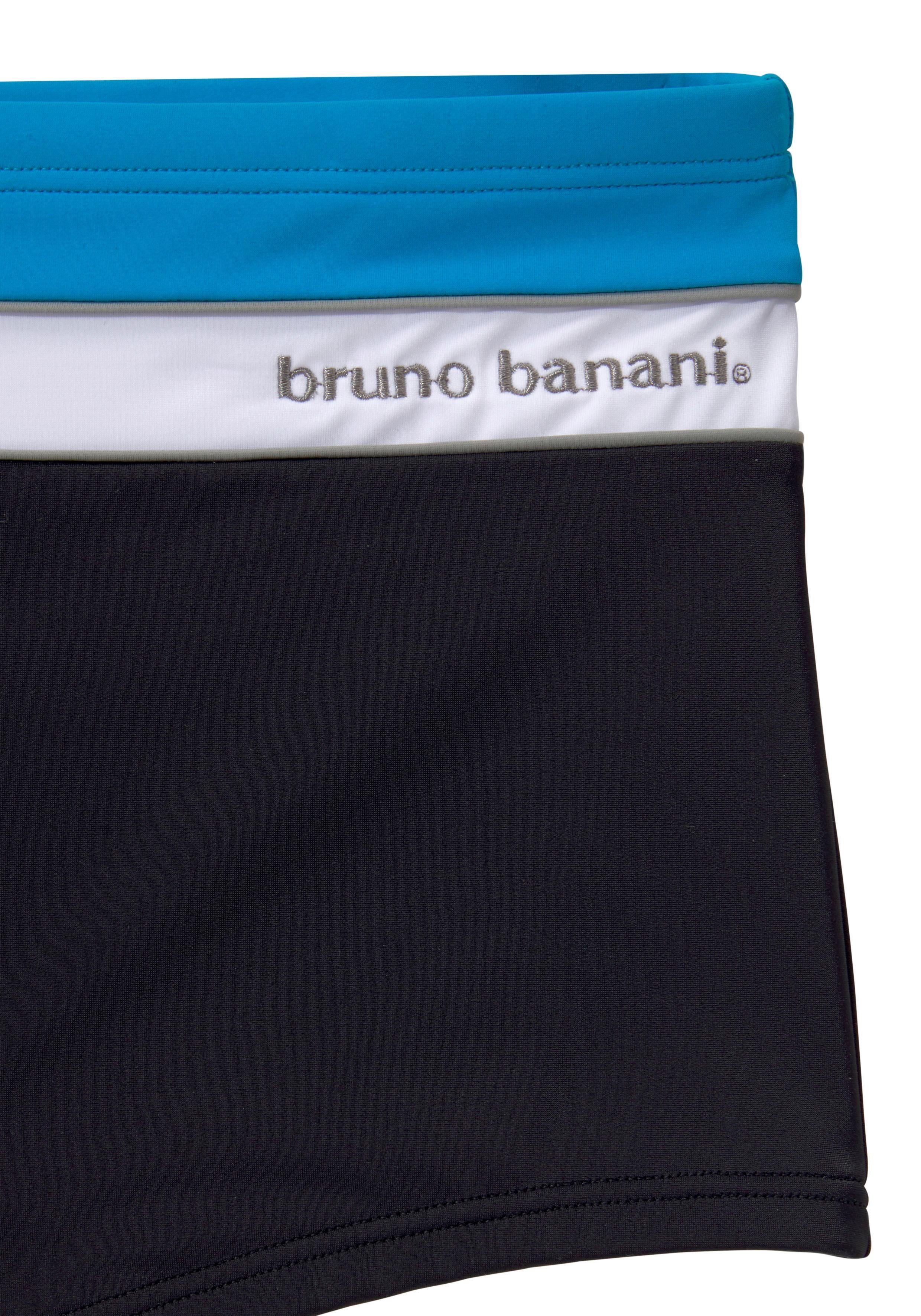 Bruno Banani Boxer-Badehose mit Kontraststreifen – Bild 3 von 4