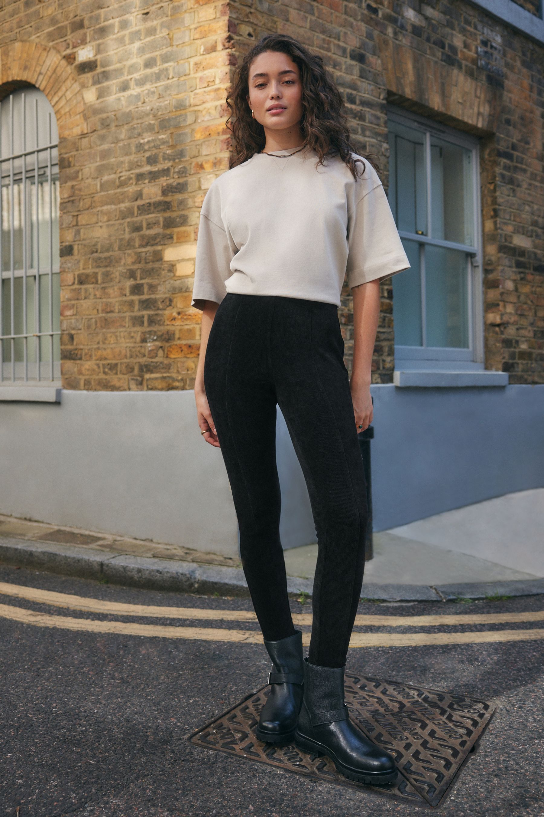 Next Leggings Leggings aus Cord (1-tlg)