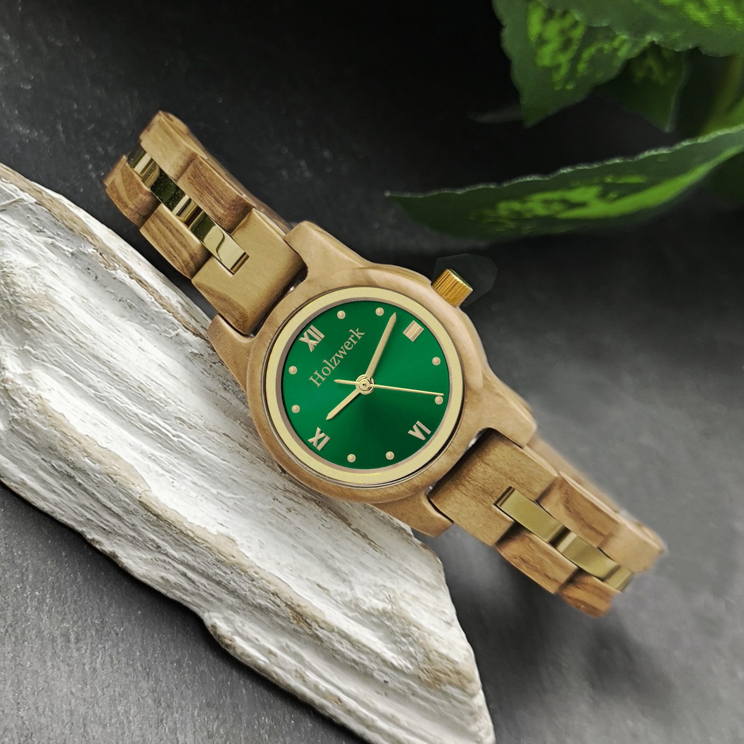 Holzwerk Quarzuhr kleine Damen Holz Uhr, (Inkl. Armbandkürzer), Holz Unikate, ideal auch als Geschenk