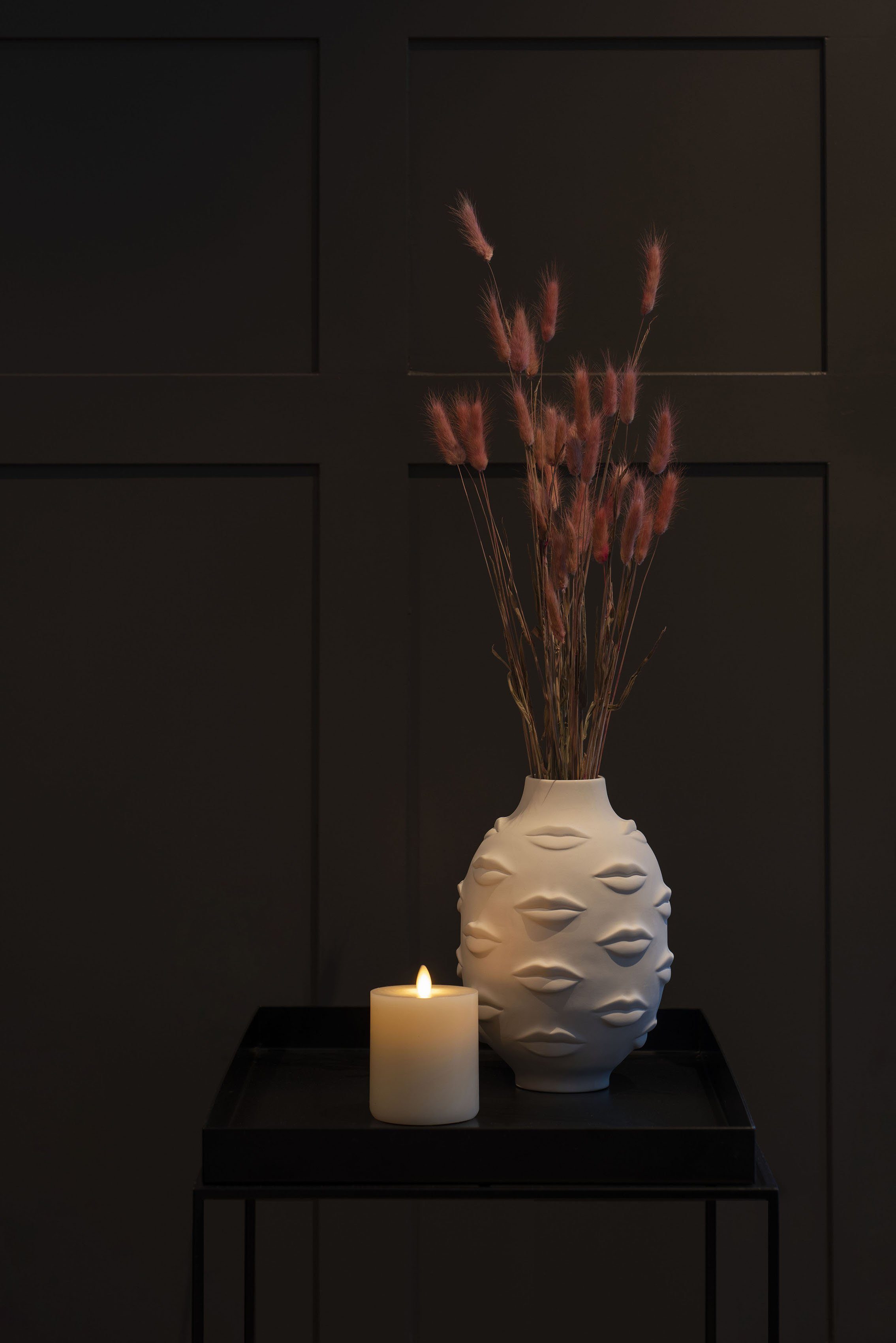 KONSTSMIDE LED-Kerze Weihnachtsdeko (1-tlg), LED Echtwachskerze, handgegossen cremeweiß, mit 3D Flamme und Touch