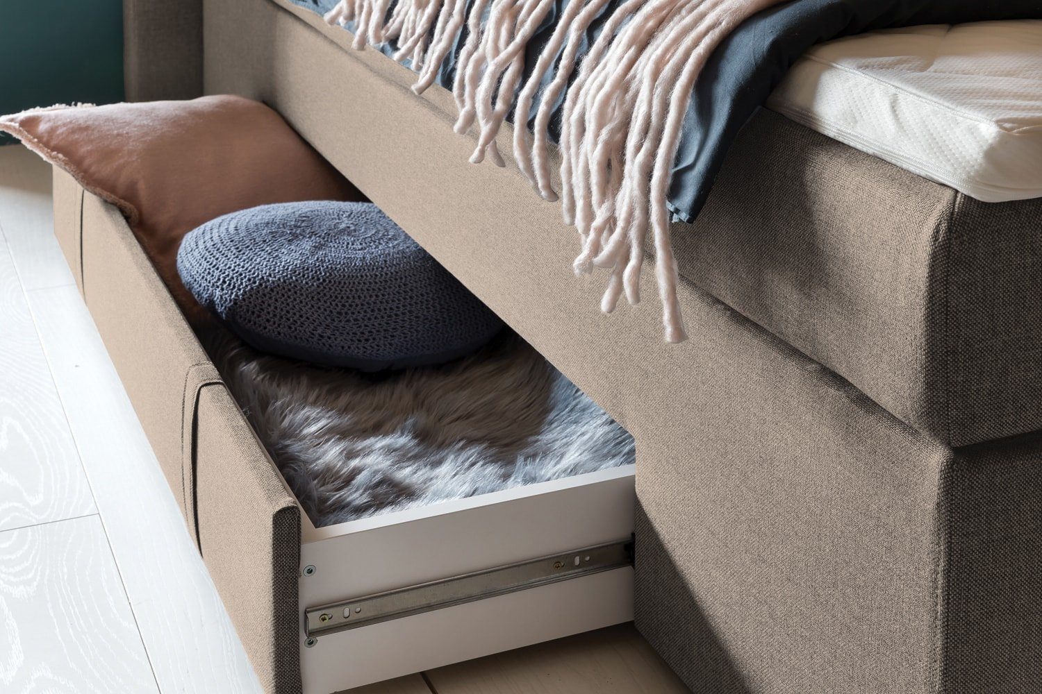 Möbelfreude Boxspringbett Boxspringbett Valina mit Bettkasten 200x200cm ... günstig online kaufen