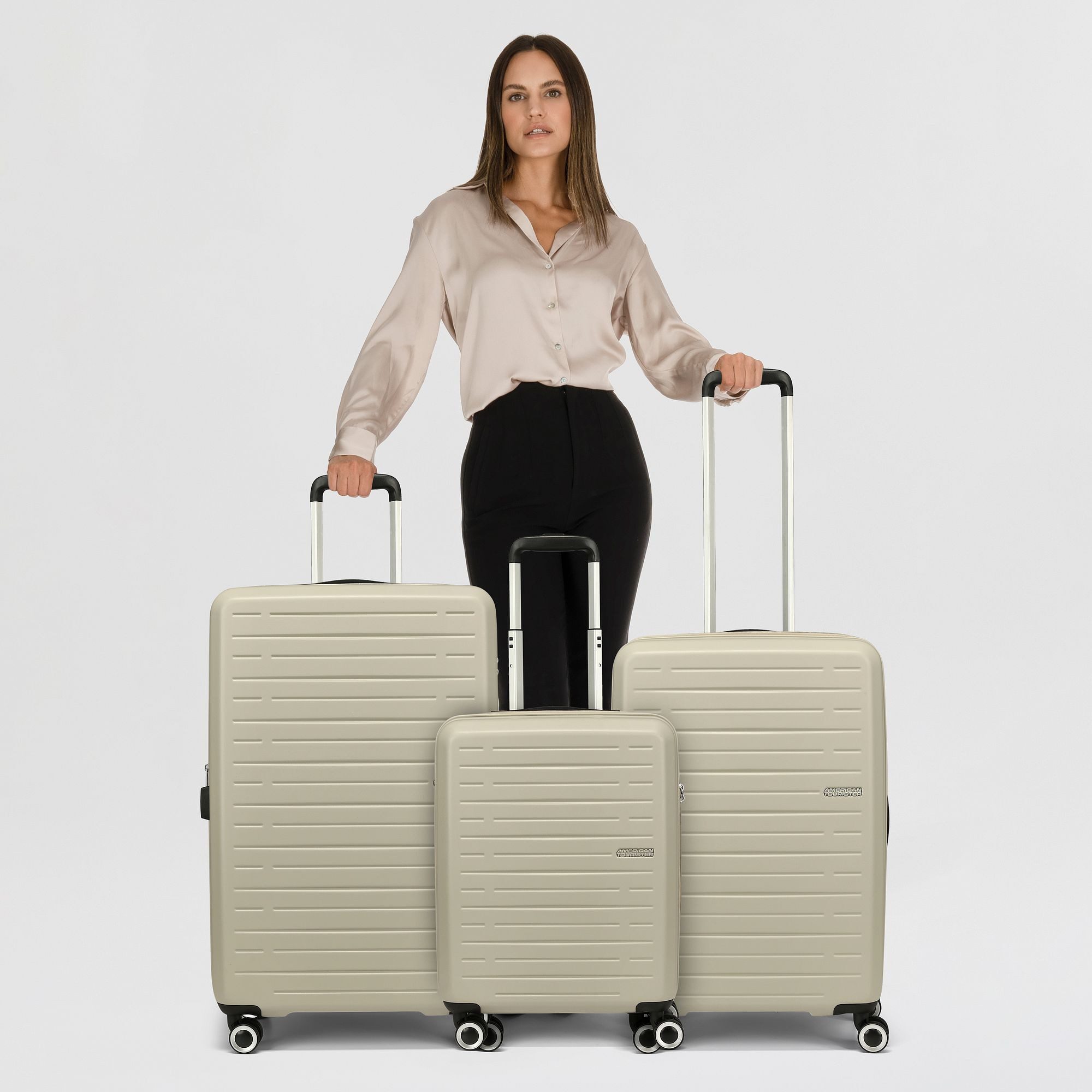 American Tourister® Trolleyset Aerojoy, 4 Rollen, (3-teilig, 3 tlg), ABS