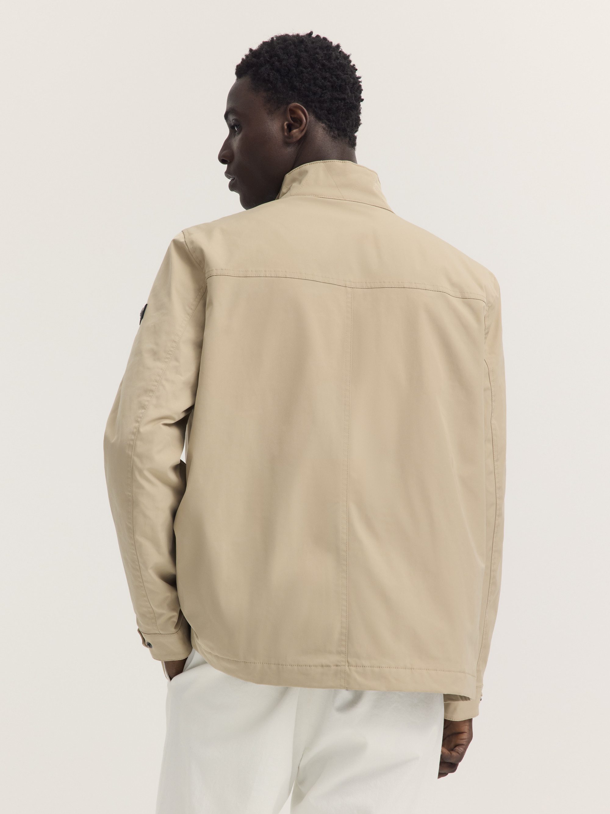 bugatti Kurzjacke Natural Oxford wasserabweisend mit Cord-Details