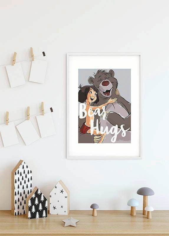 Komar Poster Disney Wohnzimmer Bear Hug, Schlafzimmer, (1 Kinderzimmer, St)
