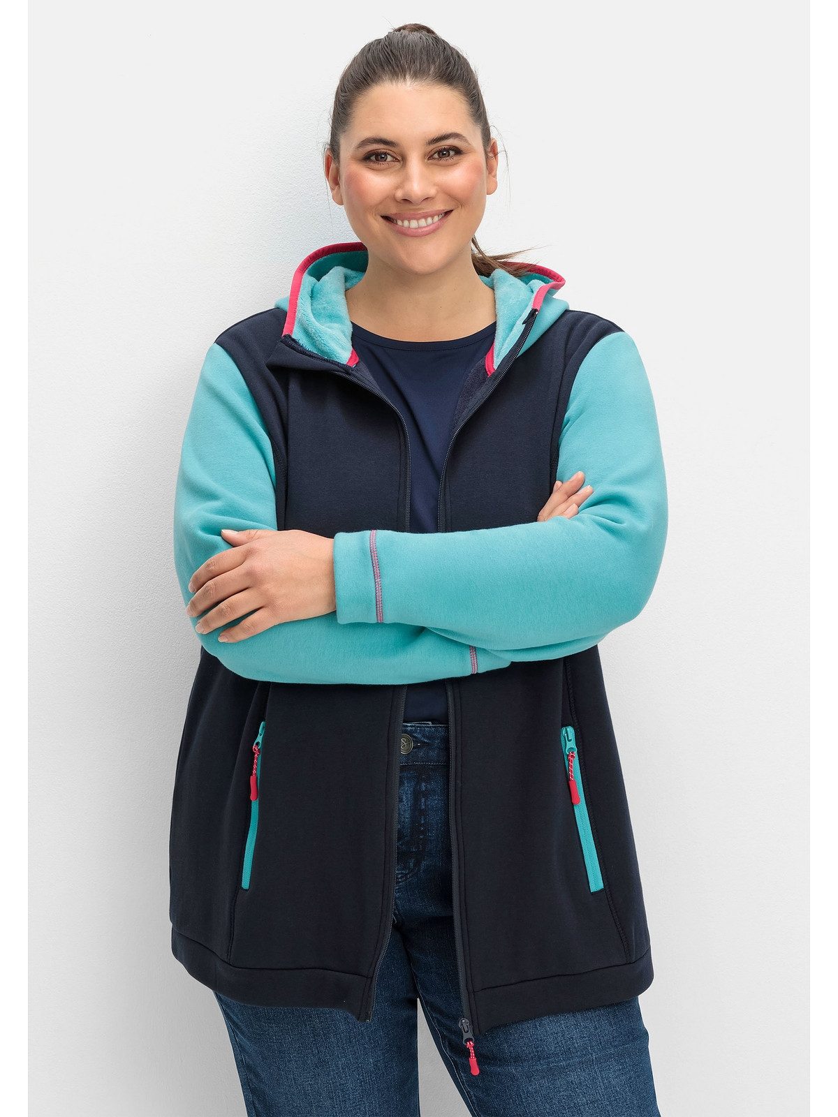 Sheego Strickjacke Große Größen atmungsaktiv und feuchtigkeitsregulierend