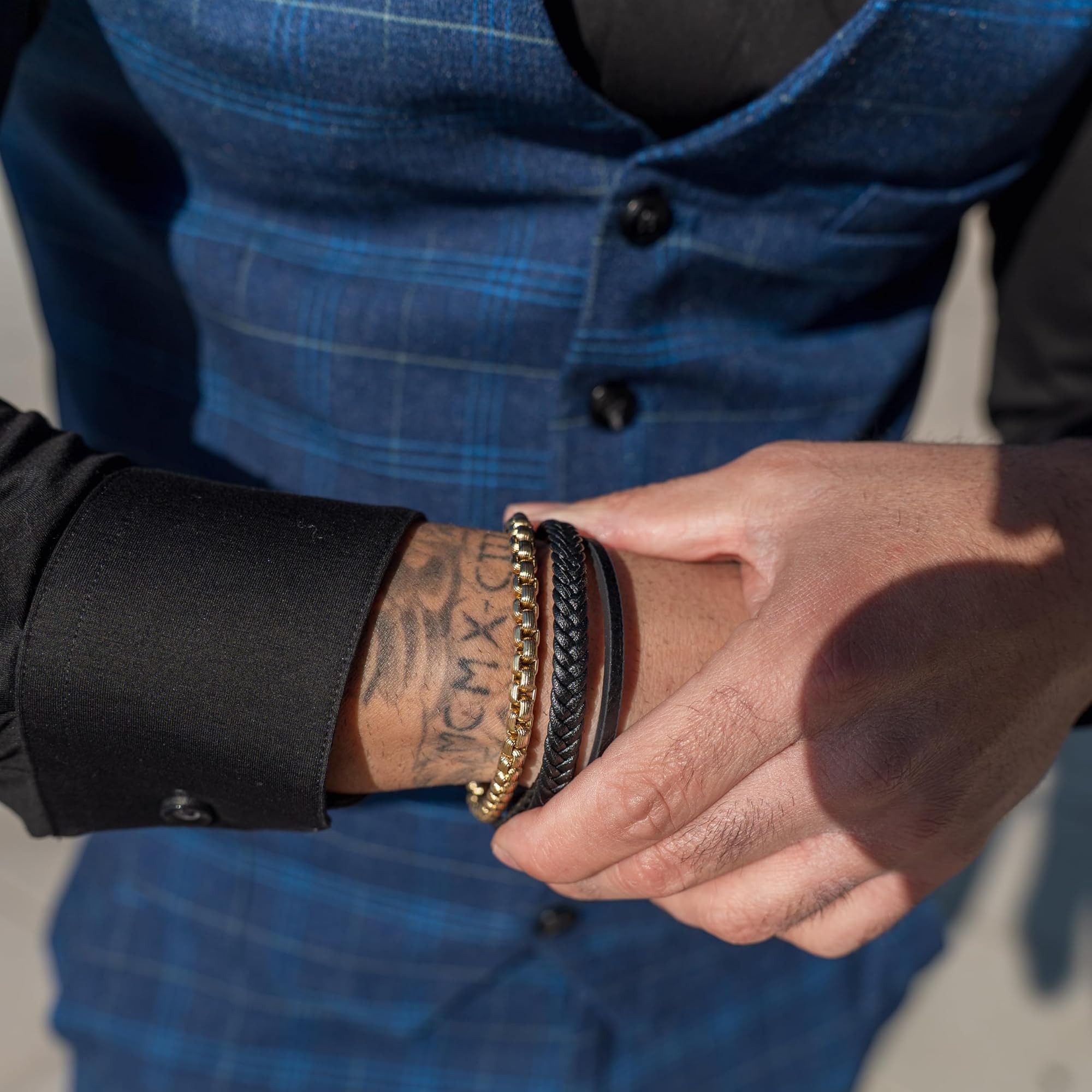 SERASAR Armband Premium Echtlederarmband für Männer [Hero], Länge durch zusätzliches Verbindungsstück verstellbar