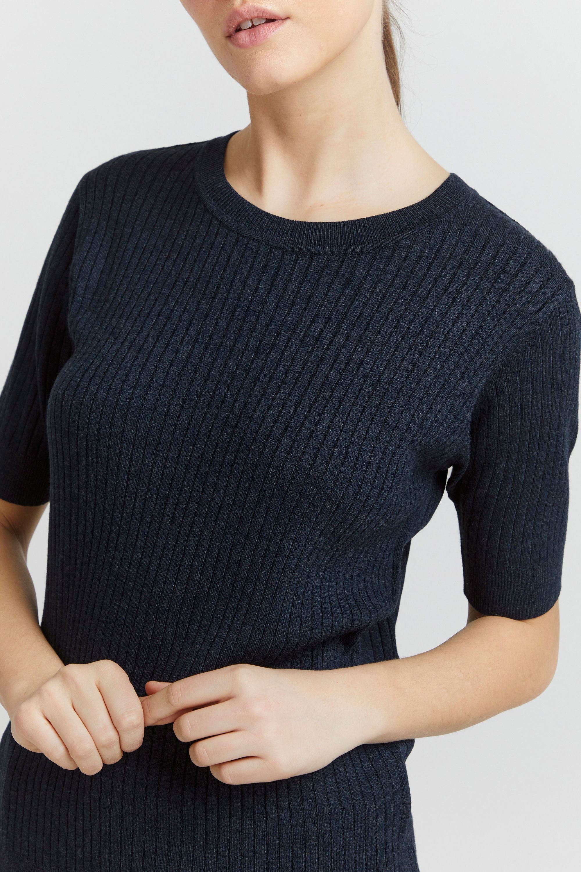 OXMO Kurzarmpullover OXRiona Modisches Oberteil