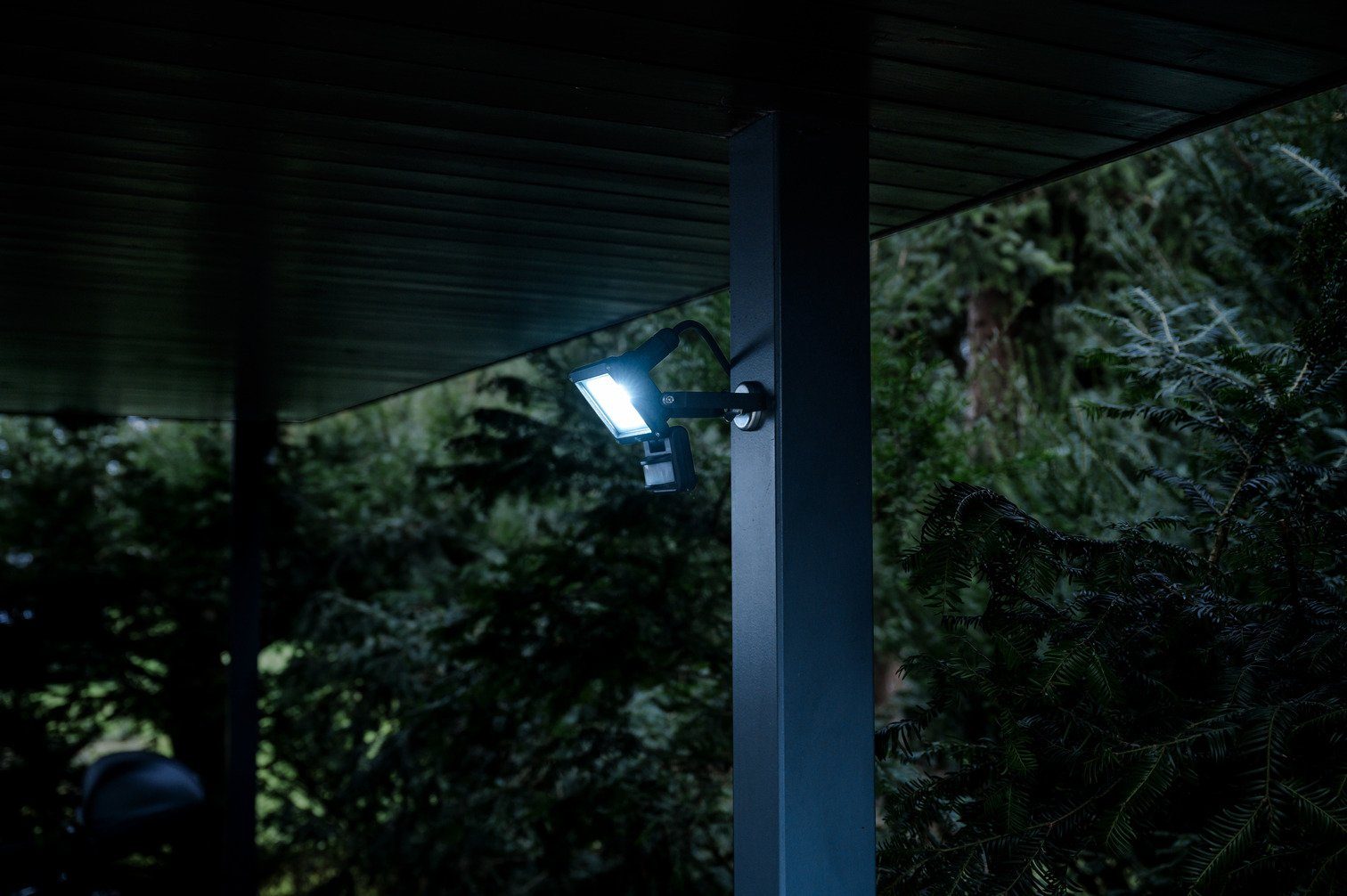 LED LED fest Brennenstuhl JARO Wandstrahler außen, mit integriert, Bewegungsmelder 1060 P, für