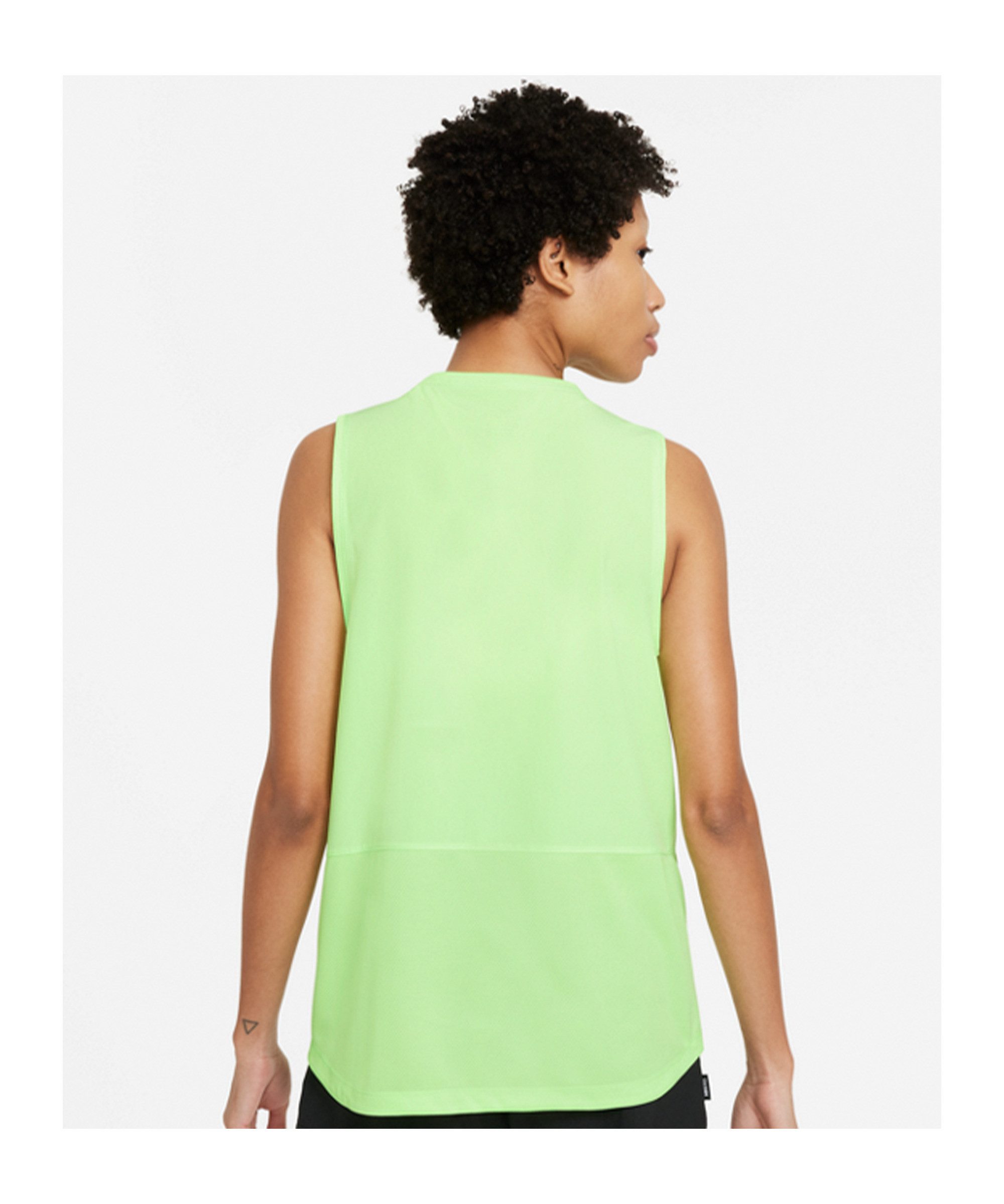 Nike Sportswear Tanktop Nike Sportswear F.C. Joga Bonito Tanktop Damen defa günstig online kaufen
