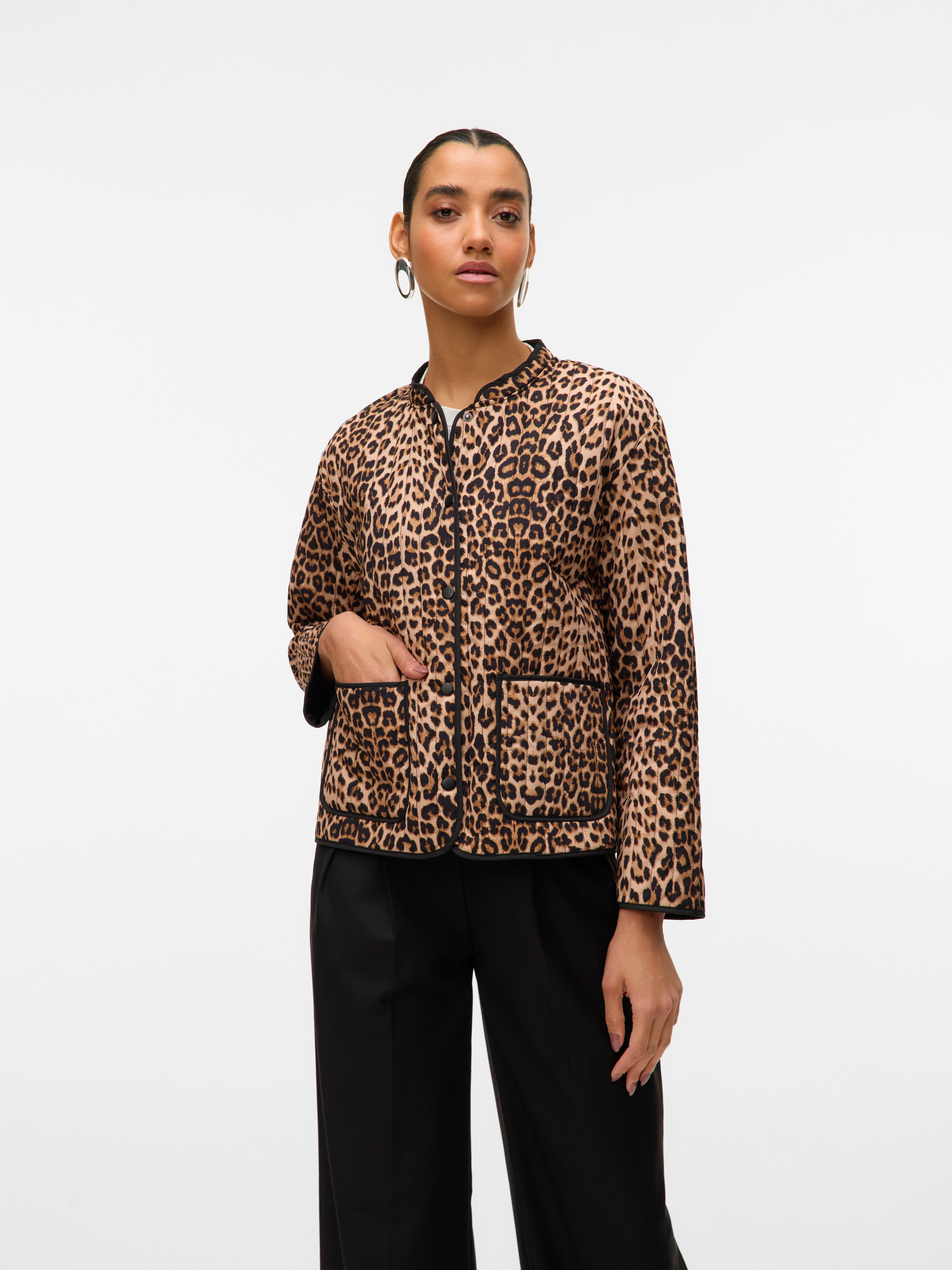 Vero Moda Kurzjacke VMCLARA JACKET GA günstig online kaufen
