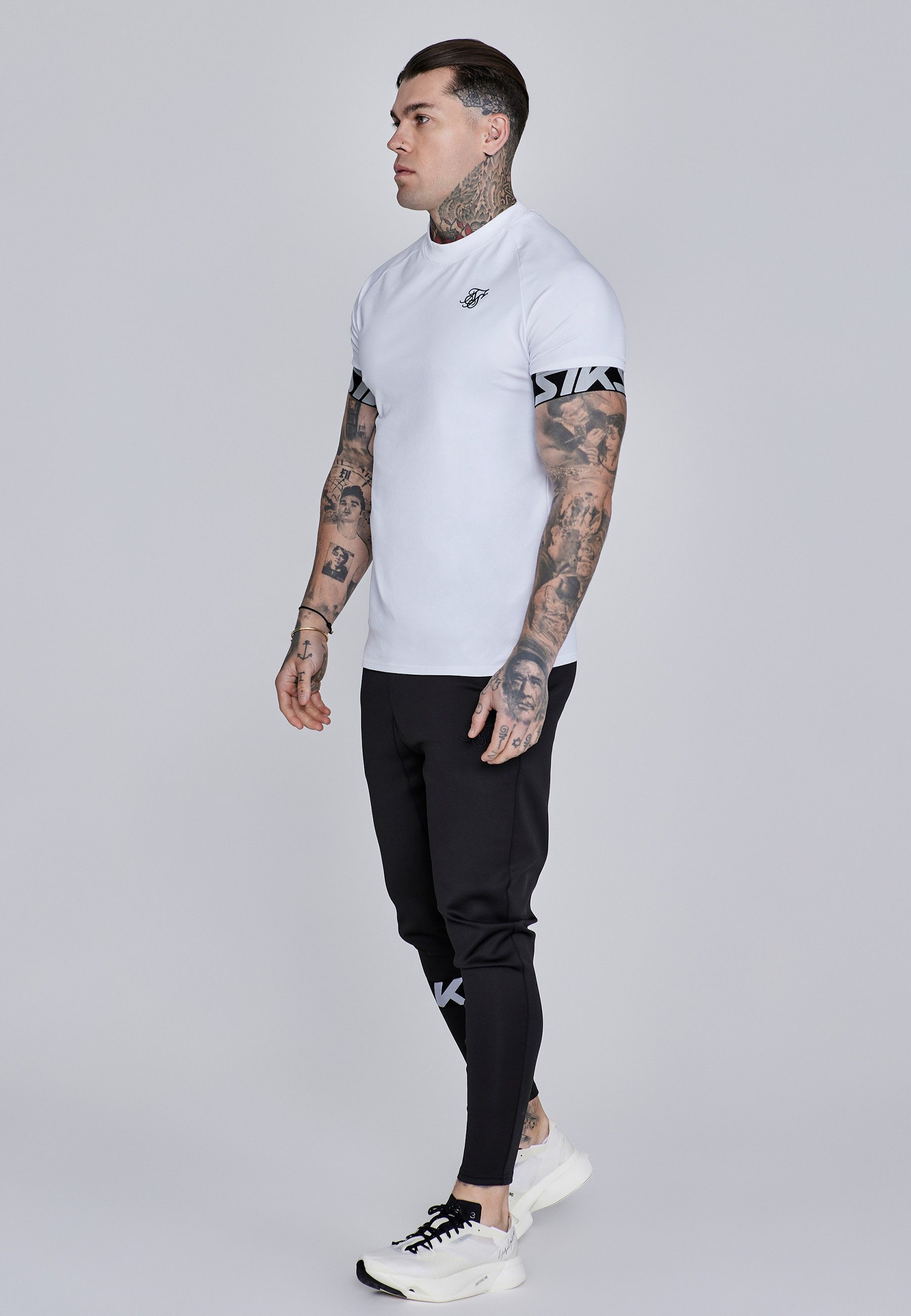 Siksilk T-Shirt SikSilk Herren-Tech-T-Shirt – Bild 4 von 5