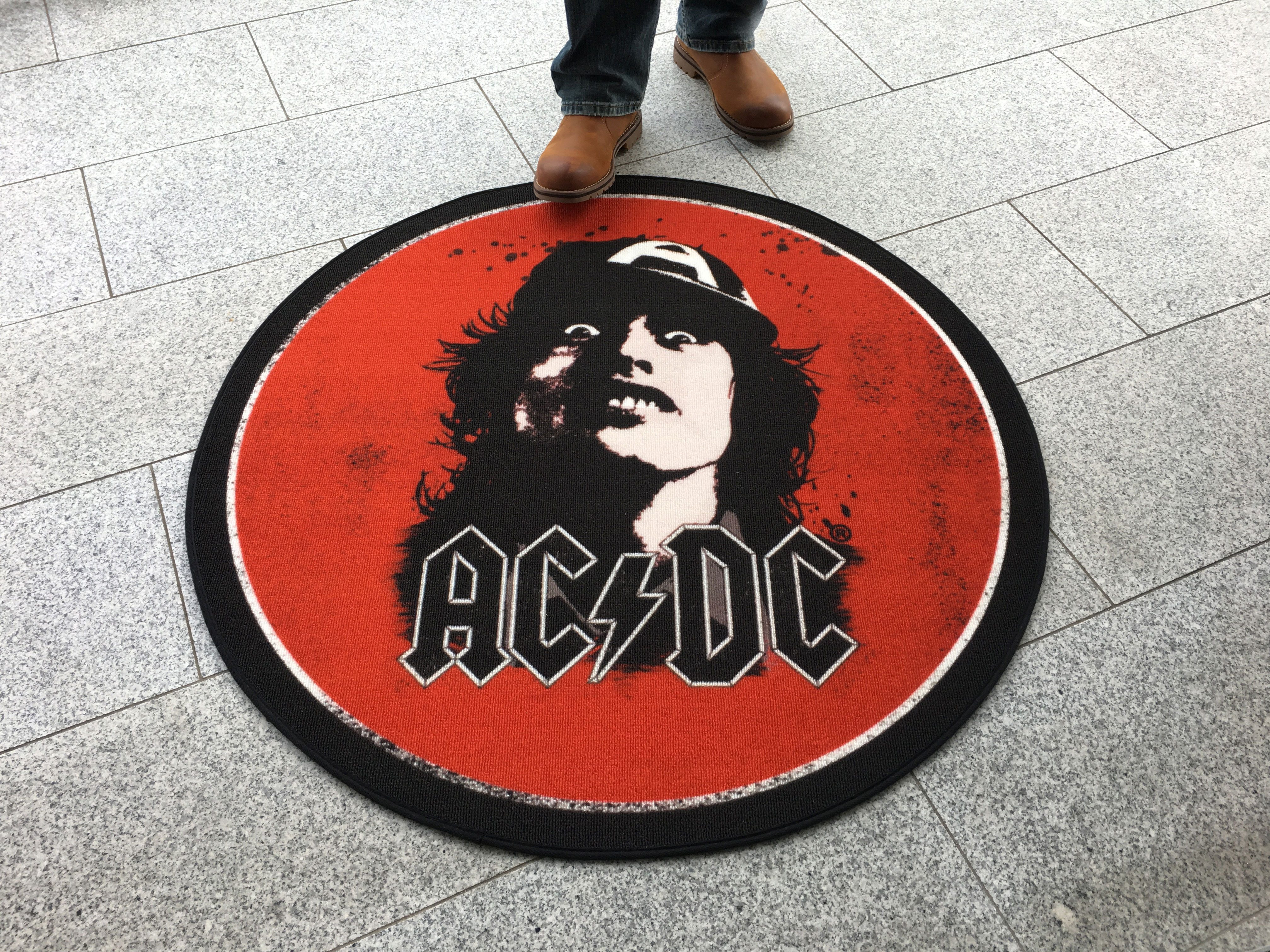 Designteppich AC/DC - Face - Ø 100cm