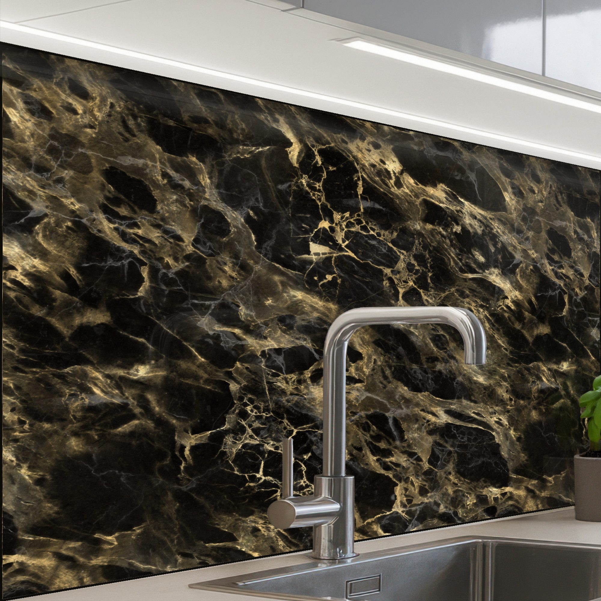 Kristall - Gold - Schwarz - Marmor