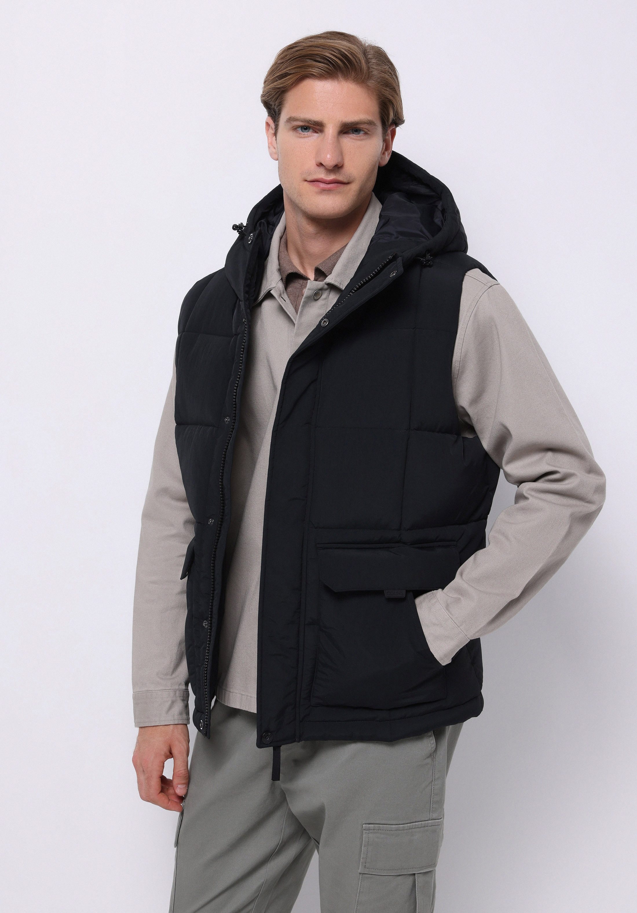 Colins Kleiderstange Colins Regular Fit Herrenweste in Marineblau