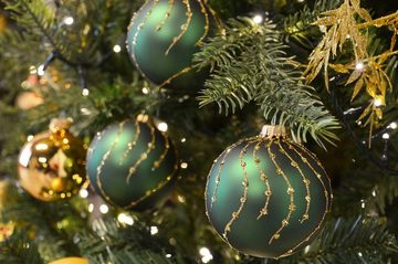 Guido Maria Kretschmer Home&Living Weihnachtsbaumkugel Jorah, Weihnachtsdeko, Christbaumschmuck (6 St), Christbaumkugeln aus Glas, mundgeblasen und handbemalt