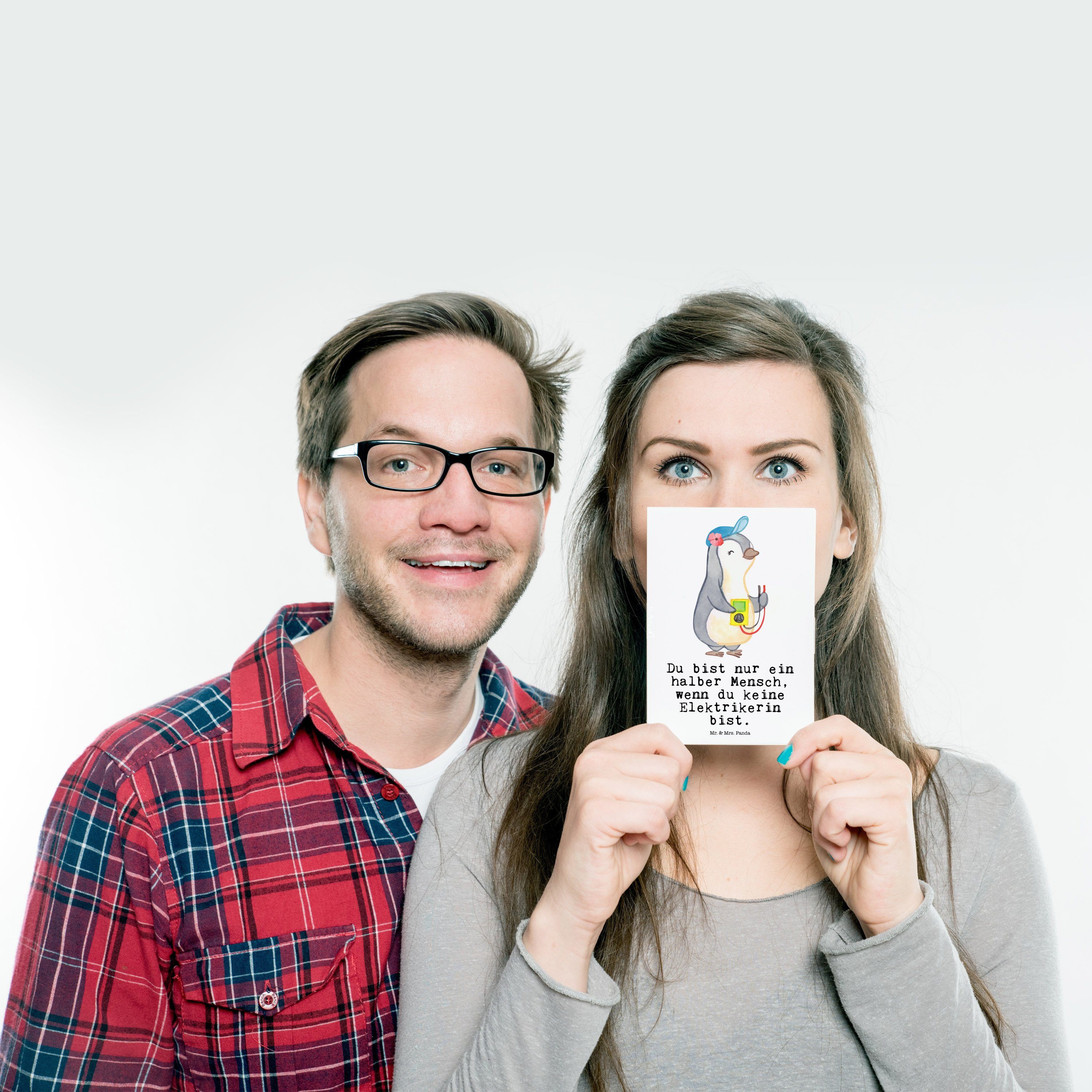 Mr. & Mrs. Panda - Elektromeisterin, Elektrikerin Postkarte Elektrotec - Geschenk, mit Herz Weiß