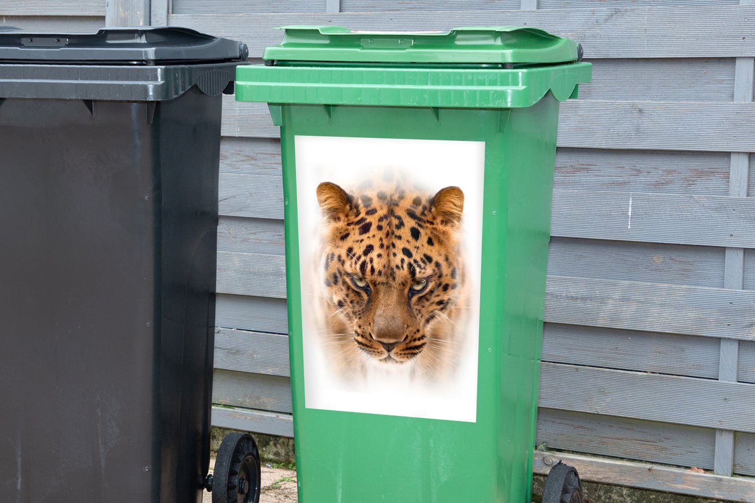 MuchoWow Wandsticker Leopard - Sticker, - Kopf (1 Abfalbehälter Weiß Mülltonne, St), Mülleimer-aufkleber, Container