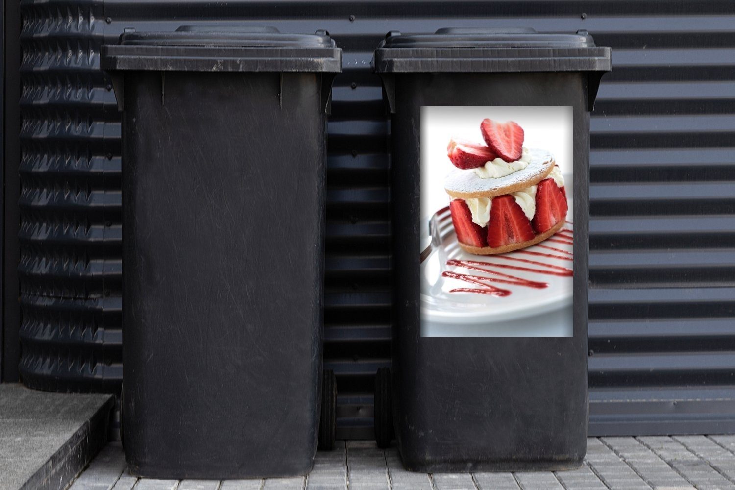 MuchoWow Wandsticker St), Sticker, Container, (1 - Mülleimer-aufkleber, Kuchen Abfalbehälter Sauce Erdbeer - Mülltonne