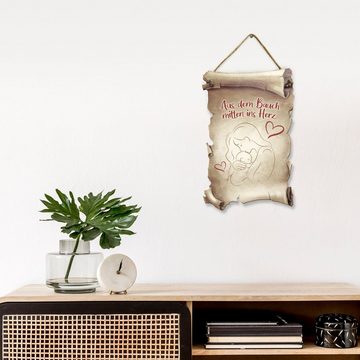 Kreative Feder Wanddekoobjekt Deko-Schild „Mitten ins Herz“ aus Holz in Schriftrollen-Optik, mit Motiv & Spruch, ideales Geschenk für Freunde & Familie