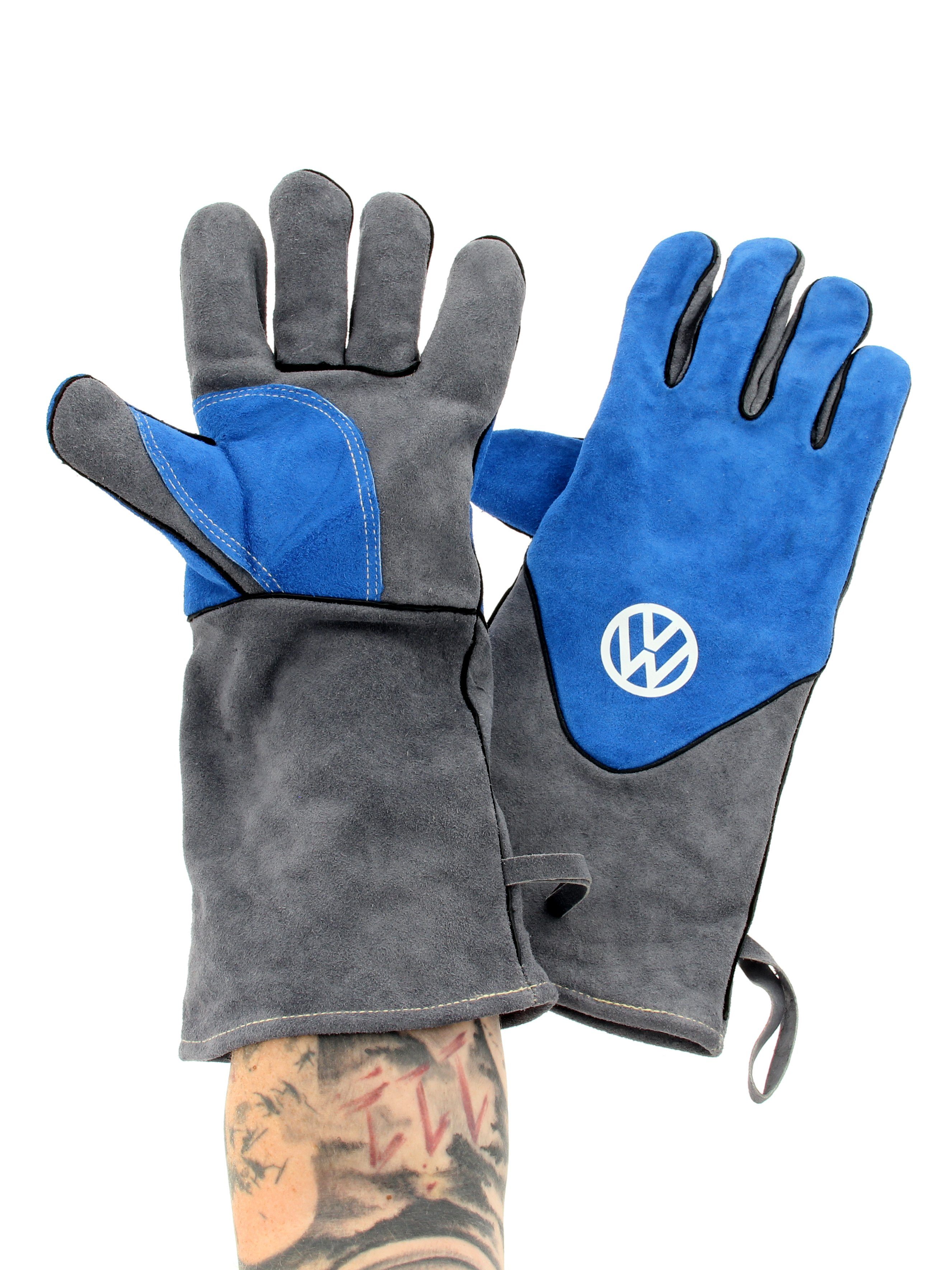 Grillhandschuhe BBQ-Handschuhe Grillhandschuhe BRISA mit 2 blau Collection VW in (Paar, Grillhanschuhen), aus besteht by VW-Logo, hitzebeständige Volkswagen