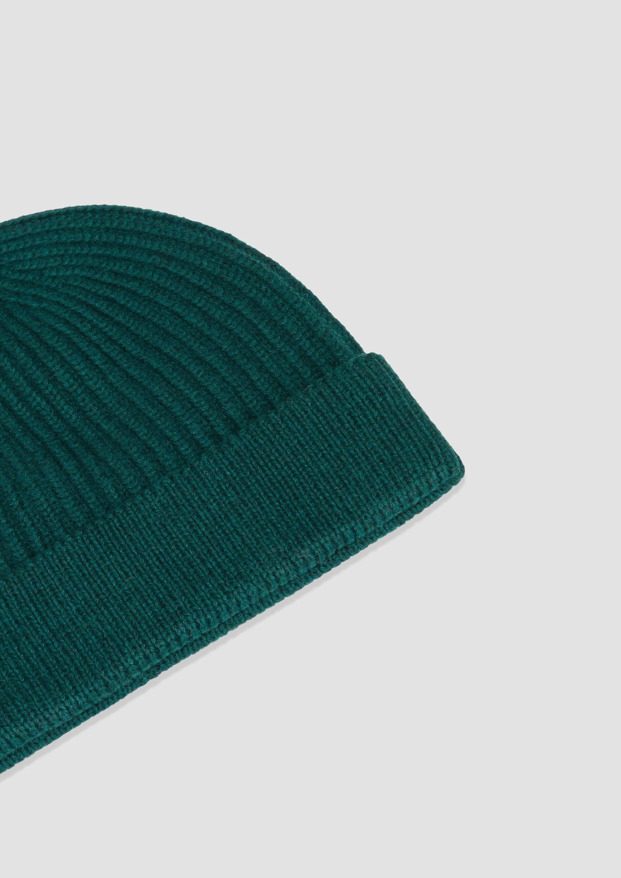 s.Oliver Strickmütze Mütze Baumwoll-Beanie mit Rippstruktur