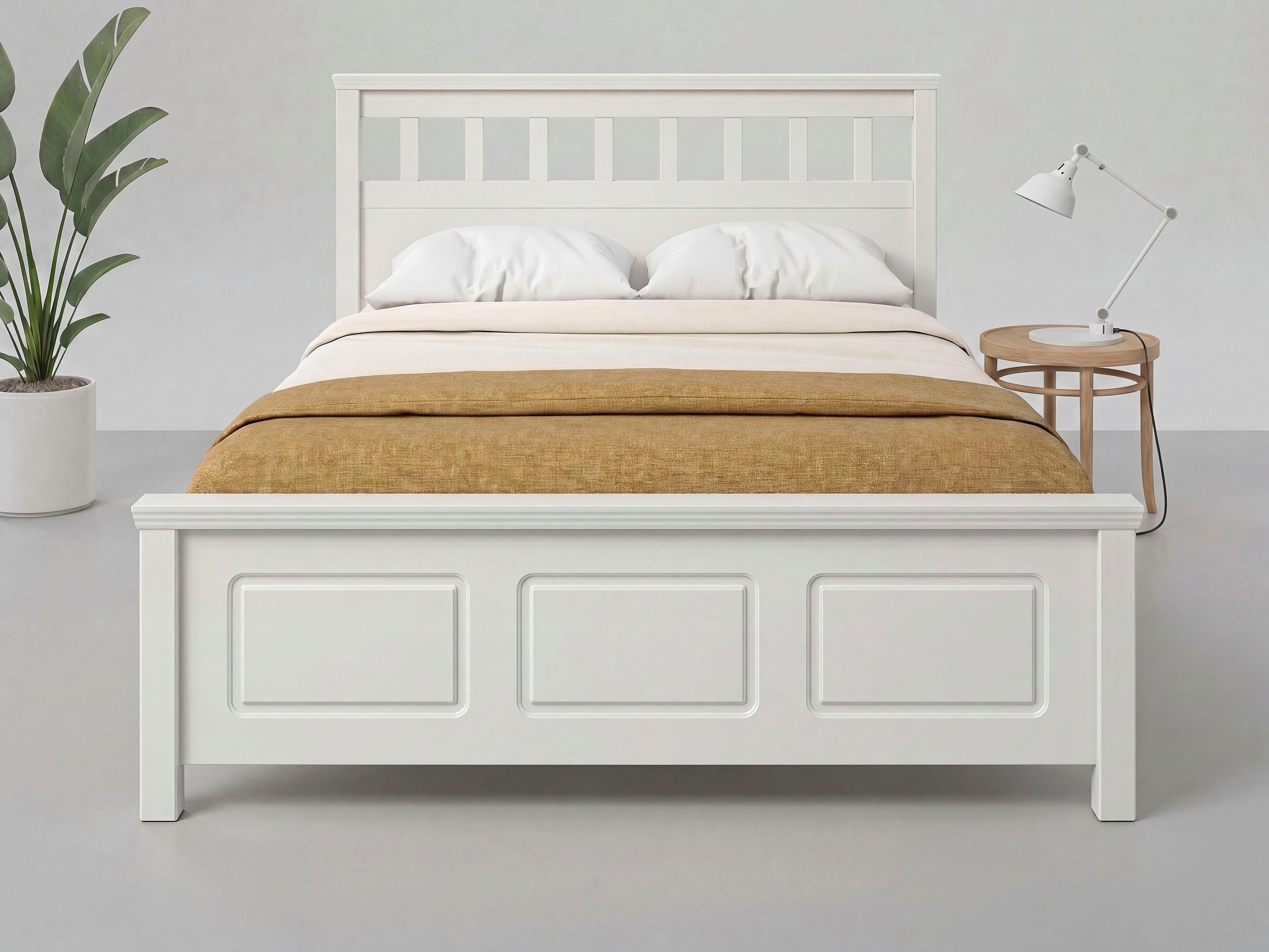 OTTO home Bett Tillian, Bettgestell, Doppelbett, Bettkasten optional, Made in EU (Liegefläche 140x200cm), aus massiver Kiefer in Kombination mit MDF, FSC®, inklusive Lattnerost