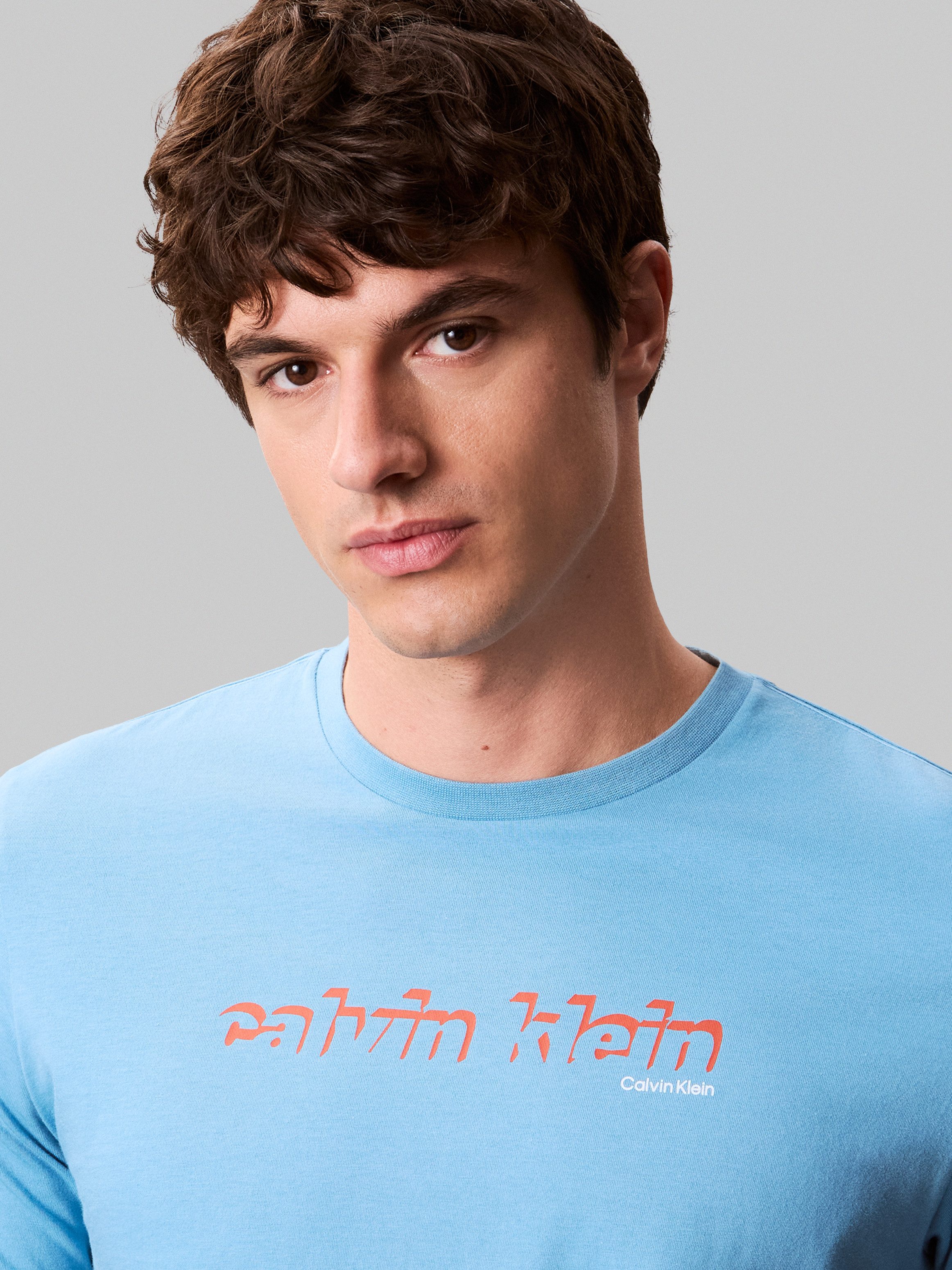 Calvin Klein Jeans T-Shirt SS 30s E CLVN LN 3D Mit Rundhalsausschnitt