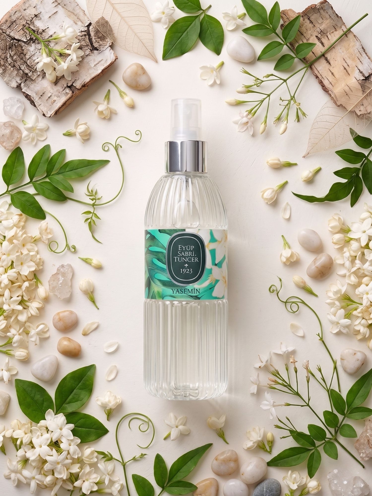 EYÜP SABRI TUNCER Eau de Cologne EST Yasemin Kölnisch Wasser 150ml & 400ml – Erfrischendes Spray, Lang anhaltender Blumenduft für tägliche Frische.