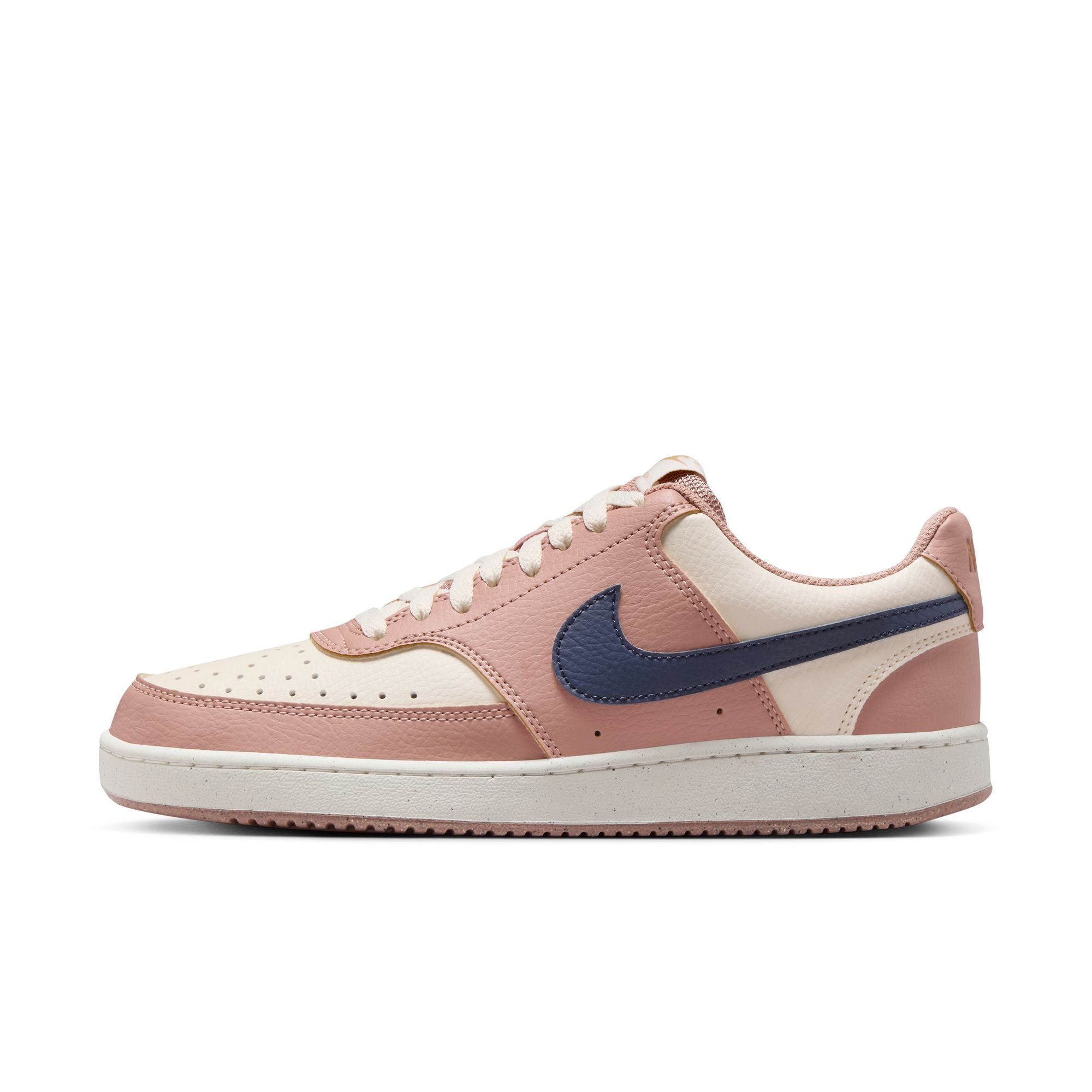 Nike Sportswear Court Vision Low Next Nature Sneaker Design auf den Spuren des Air Force 1