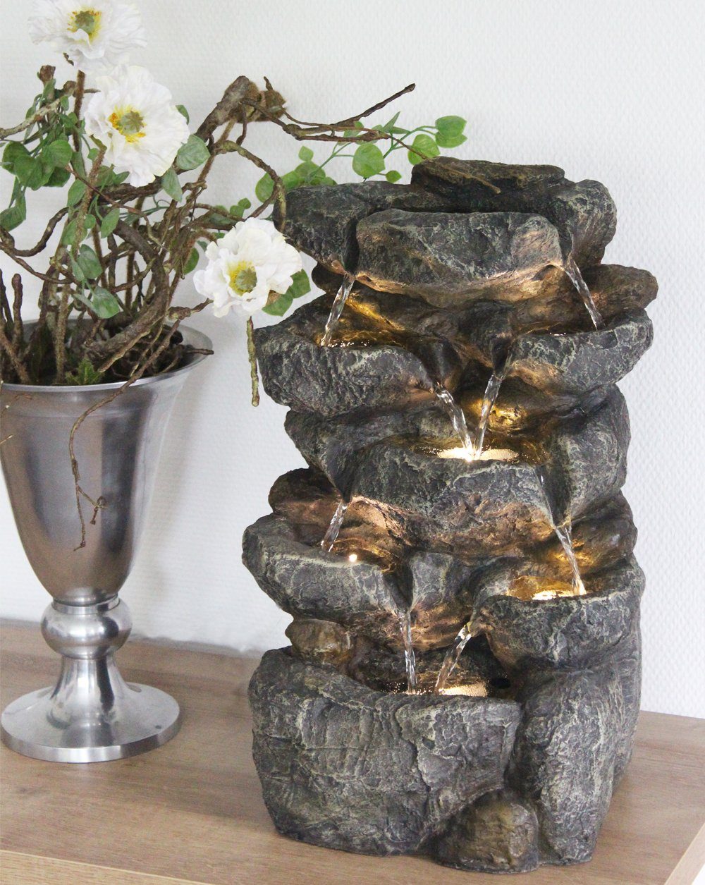 Arnusa Gartenbrunnen Zimmerbrunnen Wasserfall BK802 Gartendekoration Felsen warmweiß, Springbrunnen mit Beleuchtung komplett Set