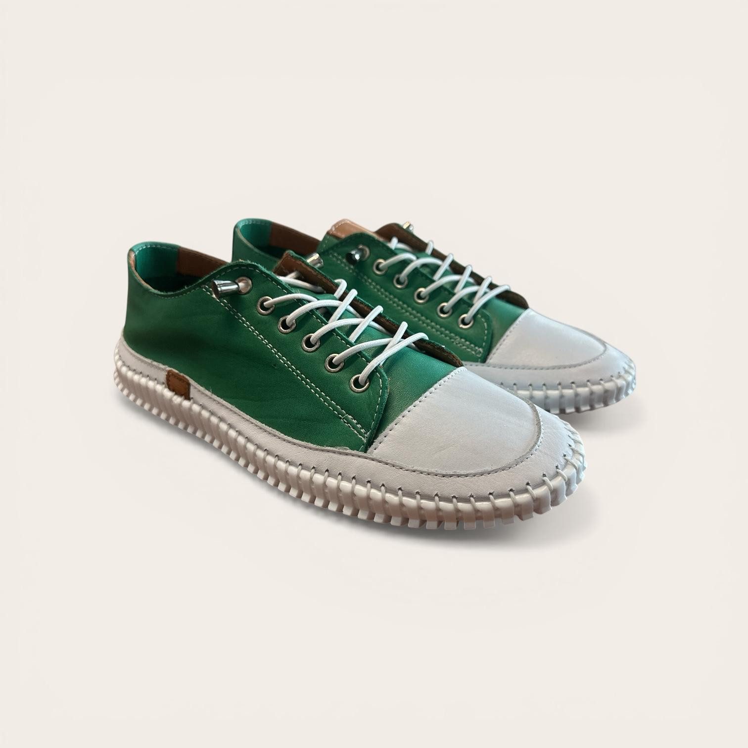 Begoria Begoria Daily - Edle Leder-Schnürschuhe mit sportivem Look Sneaker