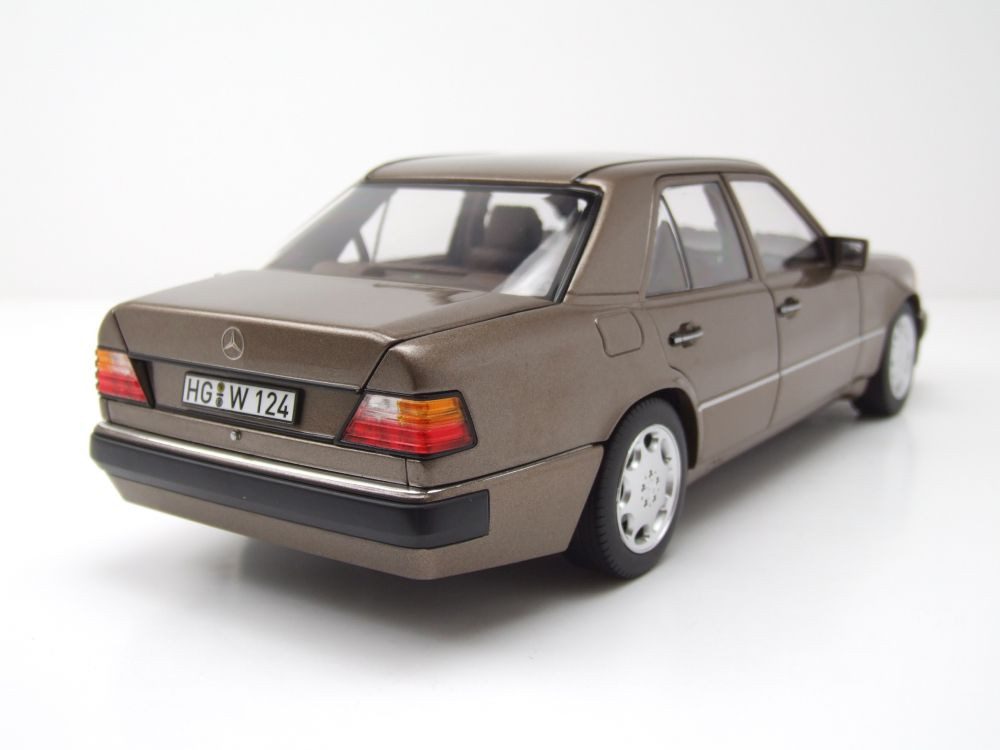 Norev Modellauto Mercedes 500 E W124 1990 impala metallic, Maßstab 1:18