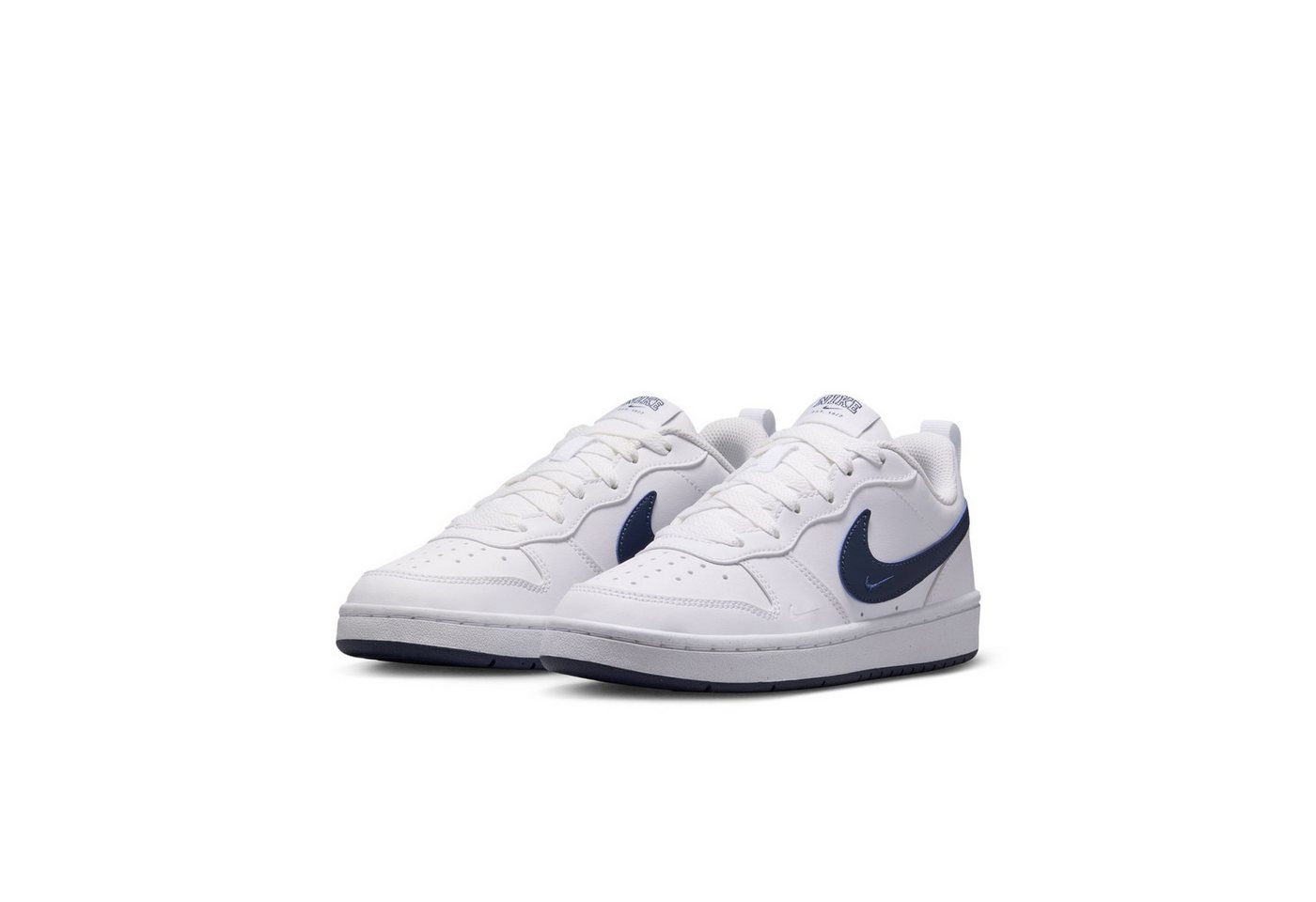 Nike Sportswear Court Borough Low (GS) Sneaker Design auf den Spuren des Air Force 1