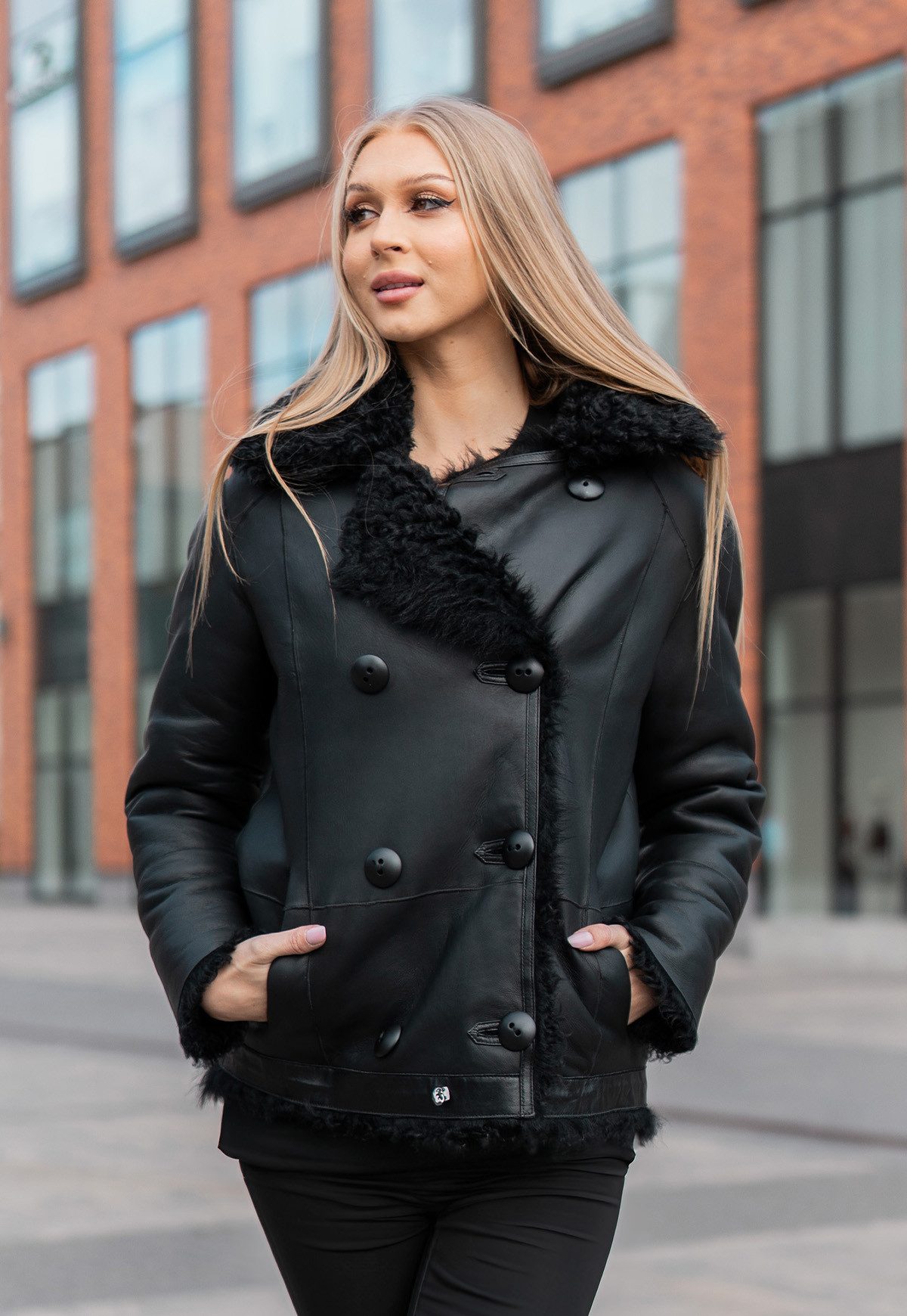 Hollert Winterjacke Damen Lammfelljacke Curly Sue Schwarz zum Wenden günstig online kaufen