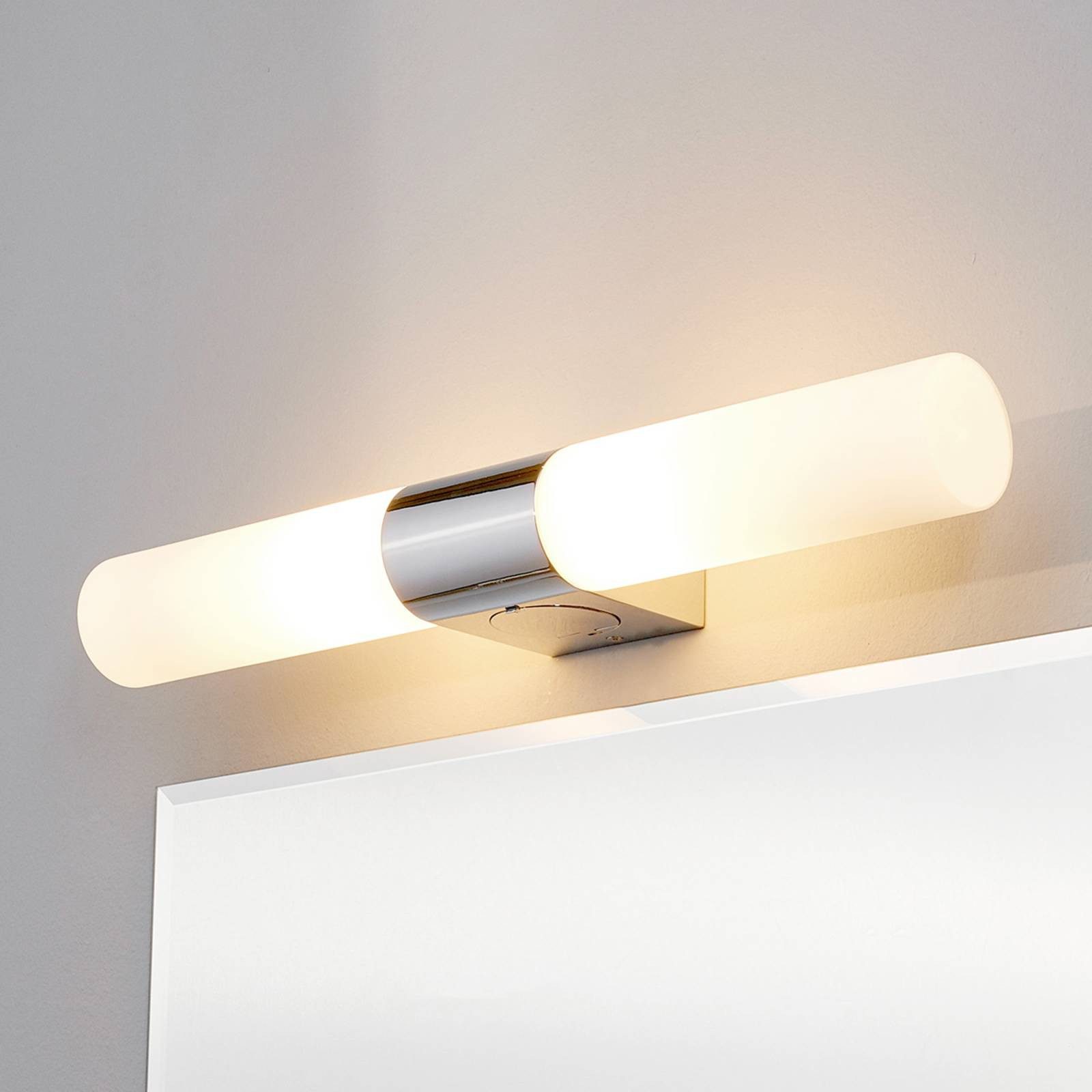Lindby Wandleuchte Ziva, Metall, Chrom IP44, 2 x 33 W