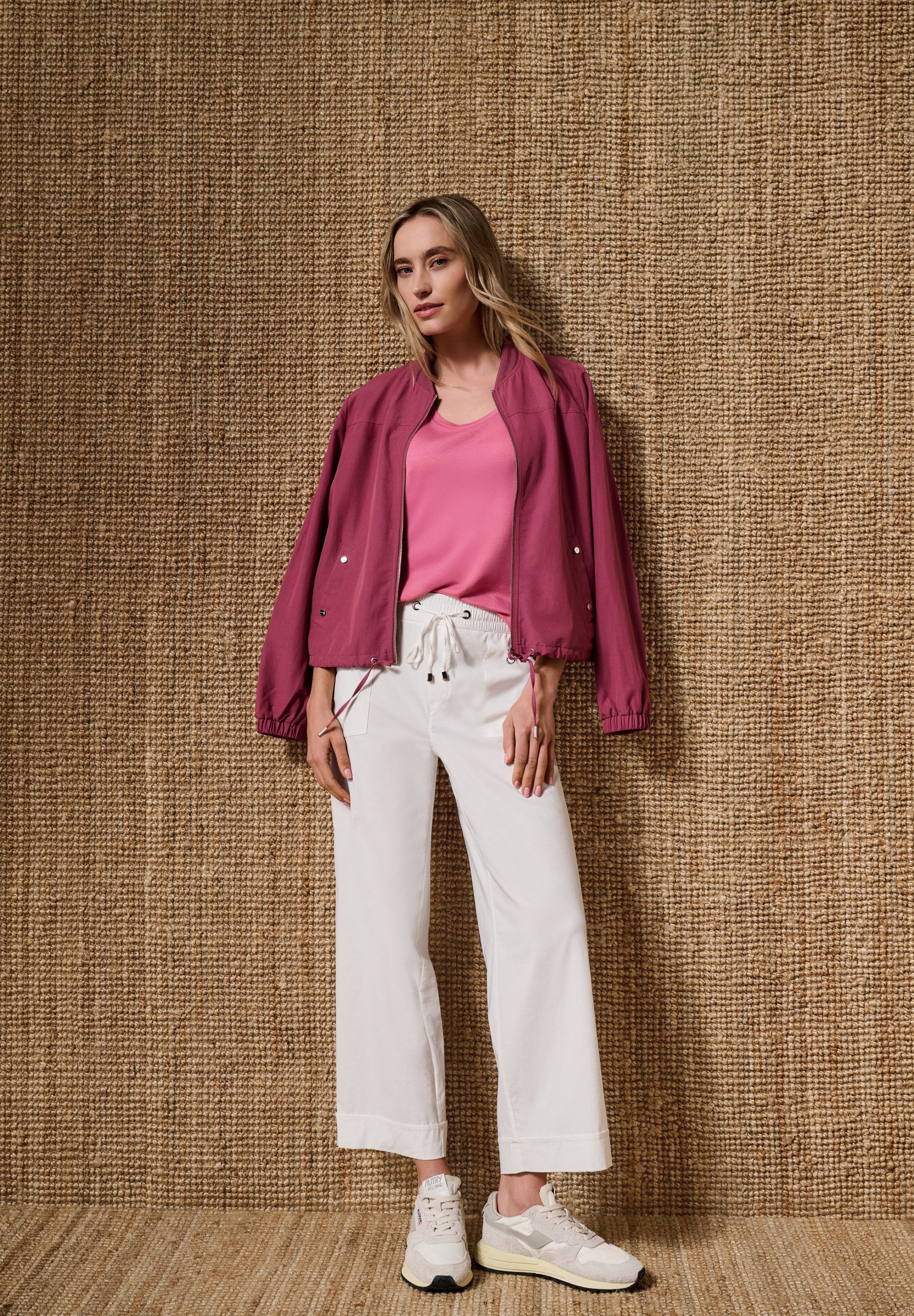 STREET ONE Stoffhose Style Amalia Sommerhose mit elastischem Bund und Tunnelzug – Bild 5 von 5