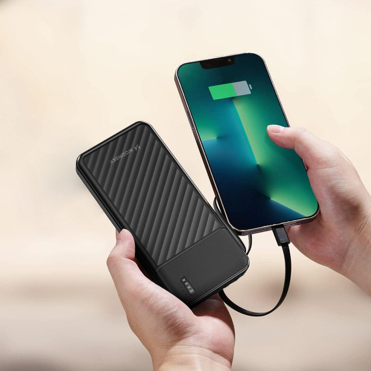 Wozinsky W11 Powerbank 10000 mAh (5 V), Integrierte Kabel, Handyhalterung und LED-Leuchte – Bild 3 von 5