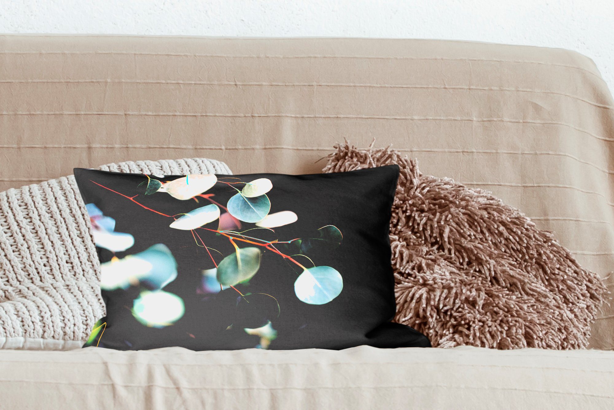 Füllung, MuchoWow Dekoration, Dekokissen Eukalyptusblätter mit Schlafzimmer Zierkissen, Dekokissen Zweigen, auf Wohzimmer
