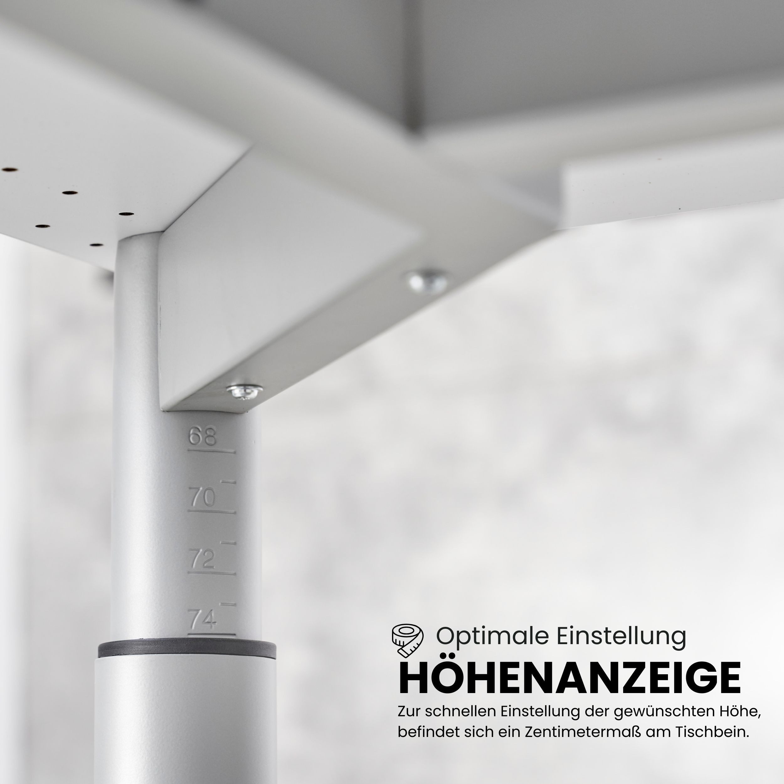 bümö Schreibtisch Serie-Y höhenverstellbar, Quadrat: 80 x 80 cm - Dekor: Ahorn - Gestell: Silber