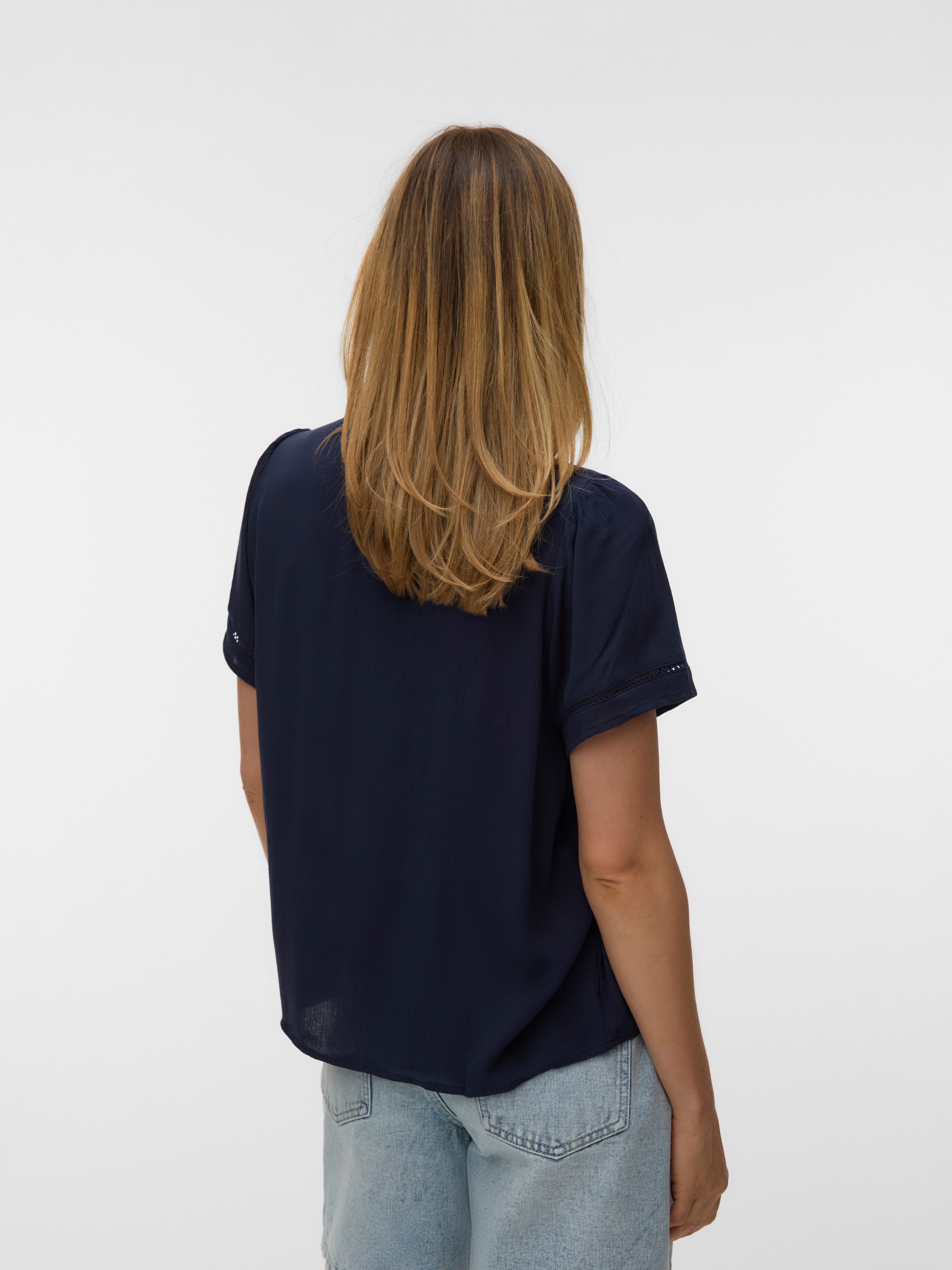 Vero Moda Shirtbluse VMMENNY LACE SS TOP WVN GA Viskose, regular fit