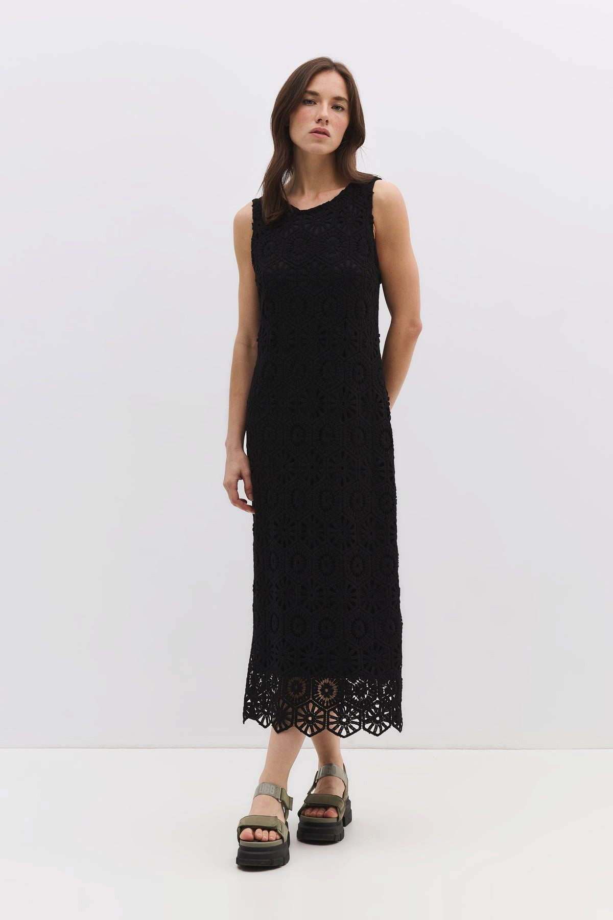 Midikleid Midikleid mit Spitzenfutter