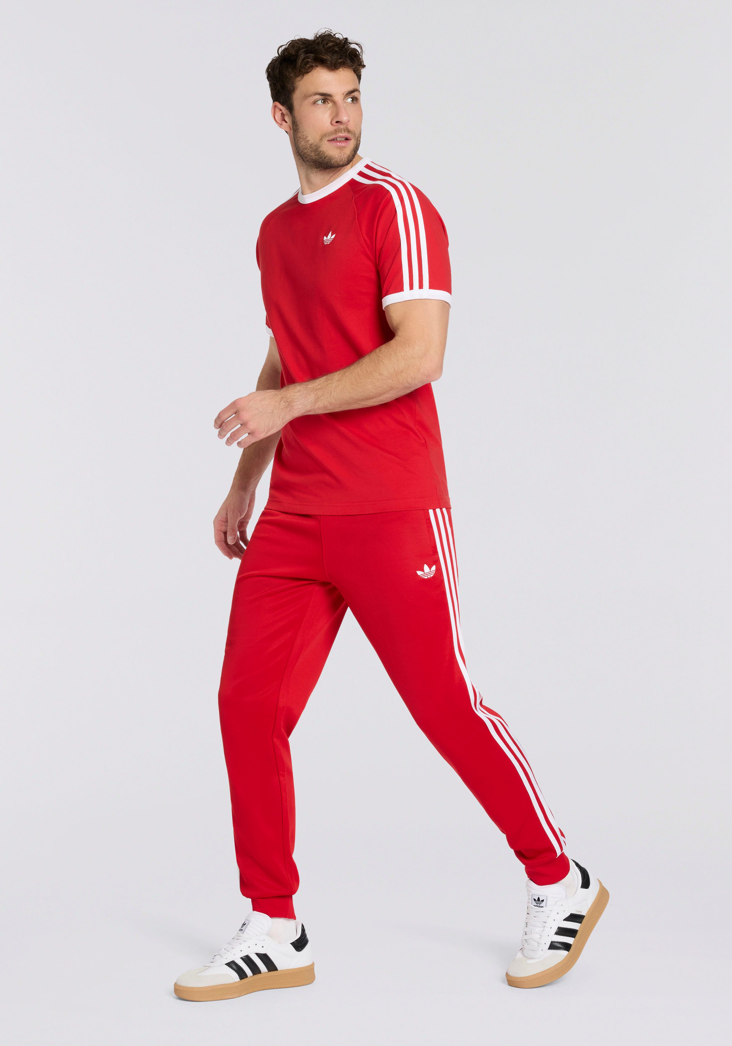 Zum Outfit 12