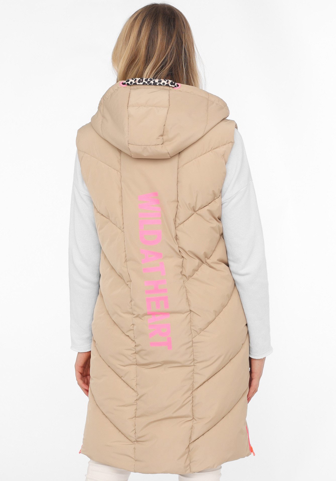 Zwillingsherz Steppweste "Wild at Heart" mit Leo Details, Print, Kapuze, Reißverschluss und Taschen