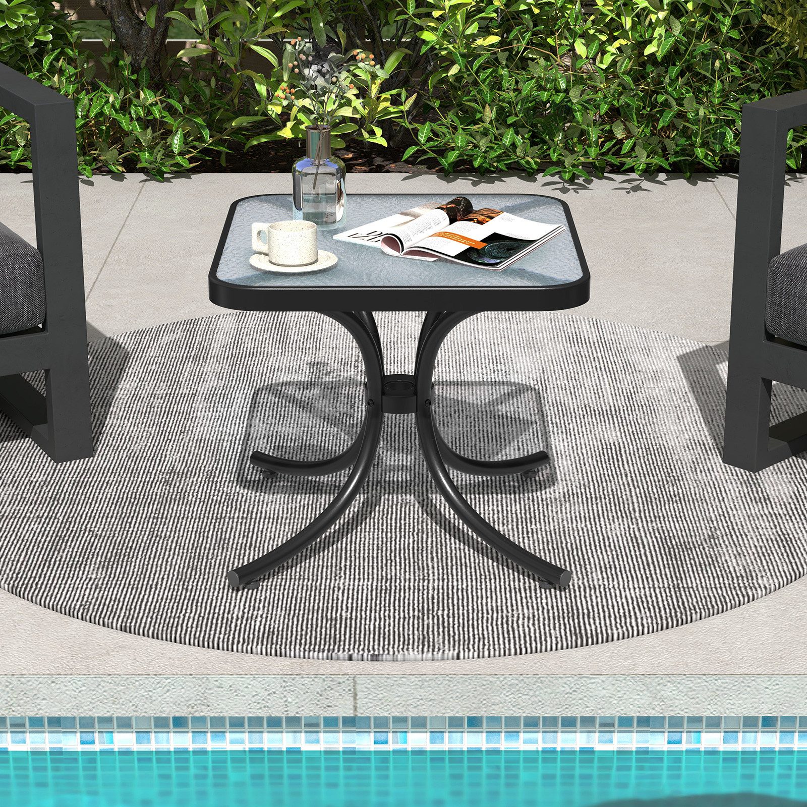 KOMFOTTEU Gartentisch, quadratischer Terrassentisch, mit robustem Metallrahmen
