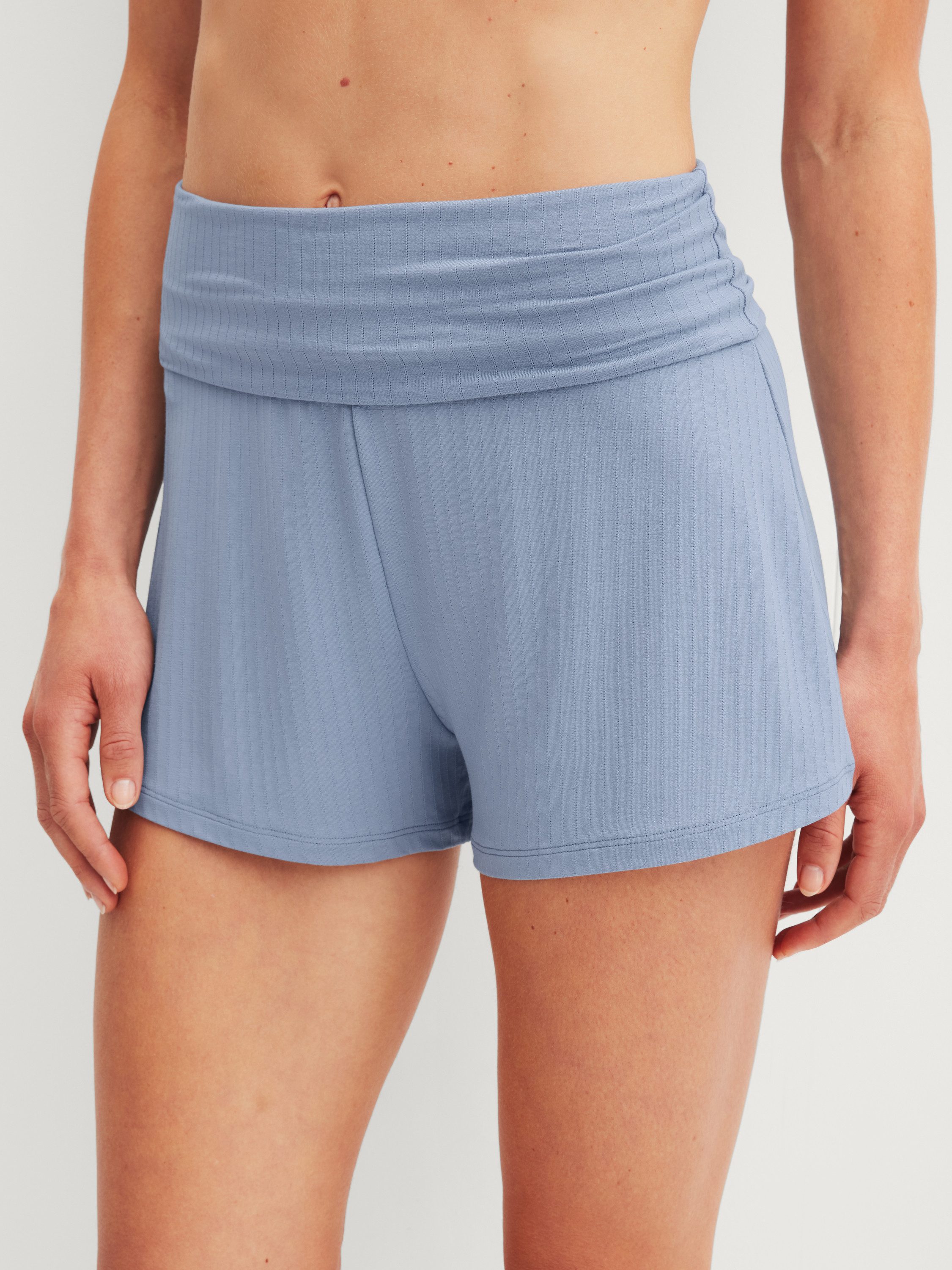 CALIDA Pyjamashorts Etude Ajours Damen (1-tlg) weiche Modalqualität, leicht, umklappbarer, elastischer Bund