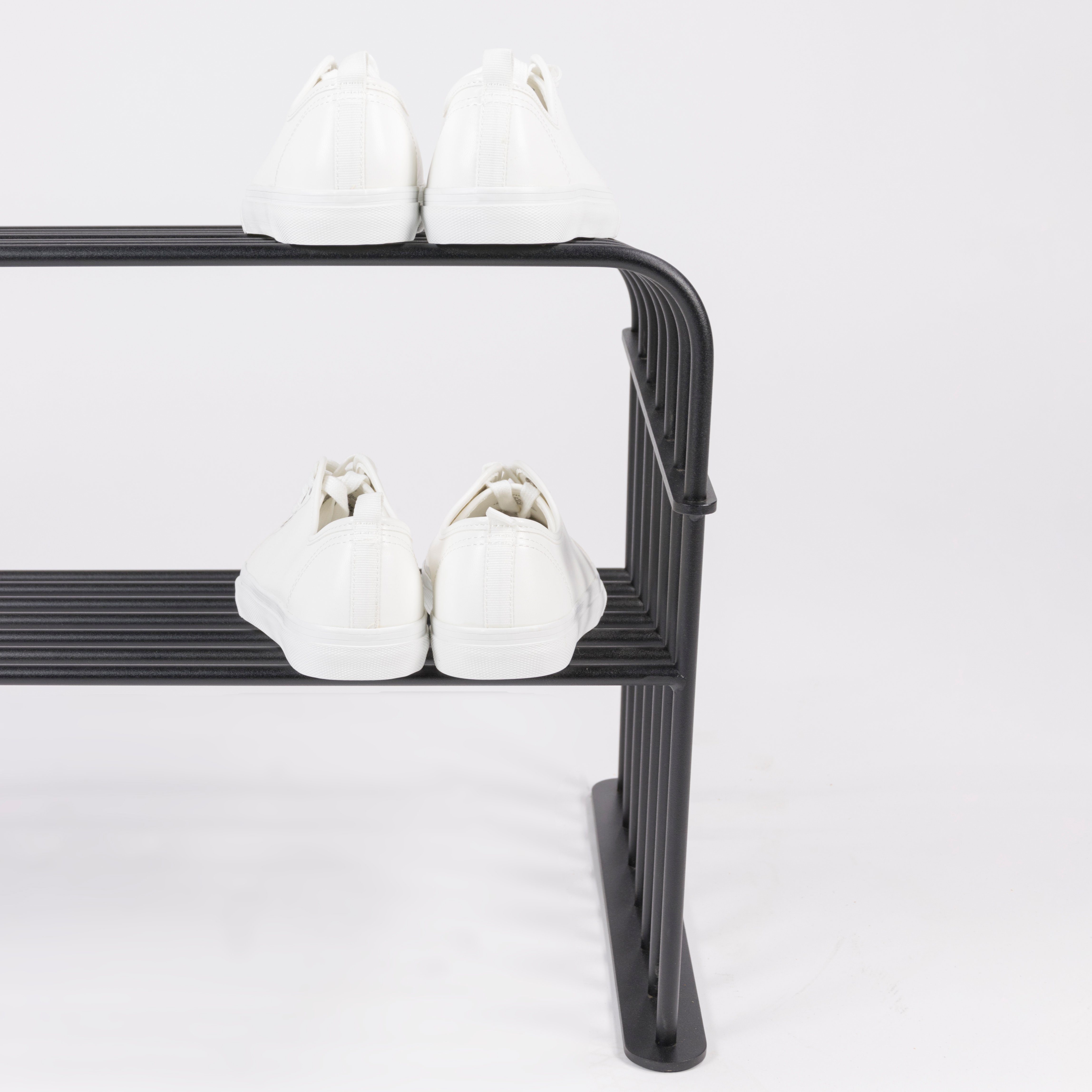 100 Design - Furniture Schuhregal BLACK Torna GRILLE 100x40,5x34cm Schwarz Schuhregal Torna