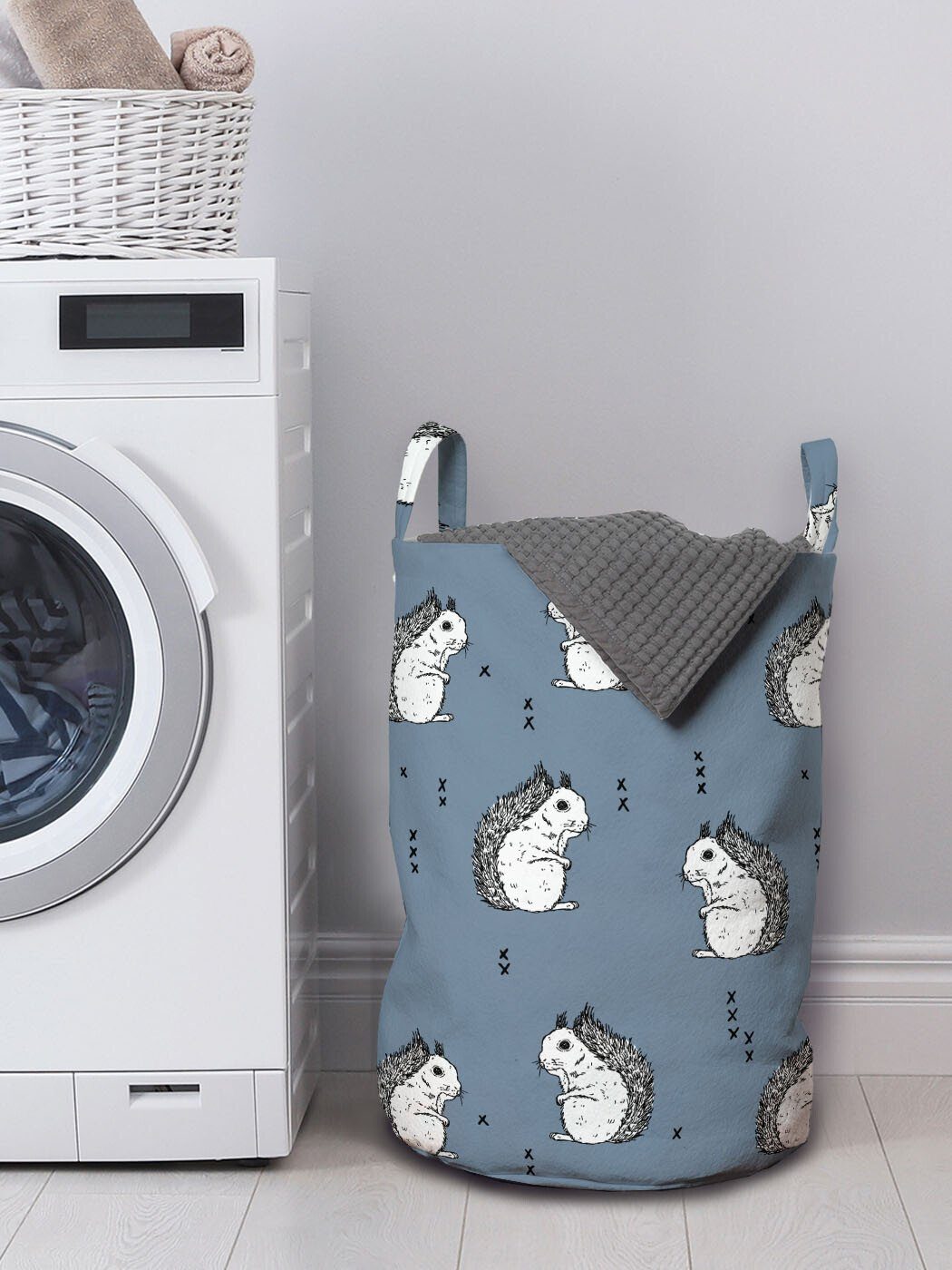 Abakuhaus Wäschesäckchen Wäschekorb mit Waschsalons, Eichhörnchen für Kordelzugverschluss Griffen Skizze-Kunst Wald Cutsy