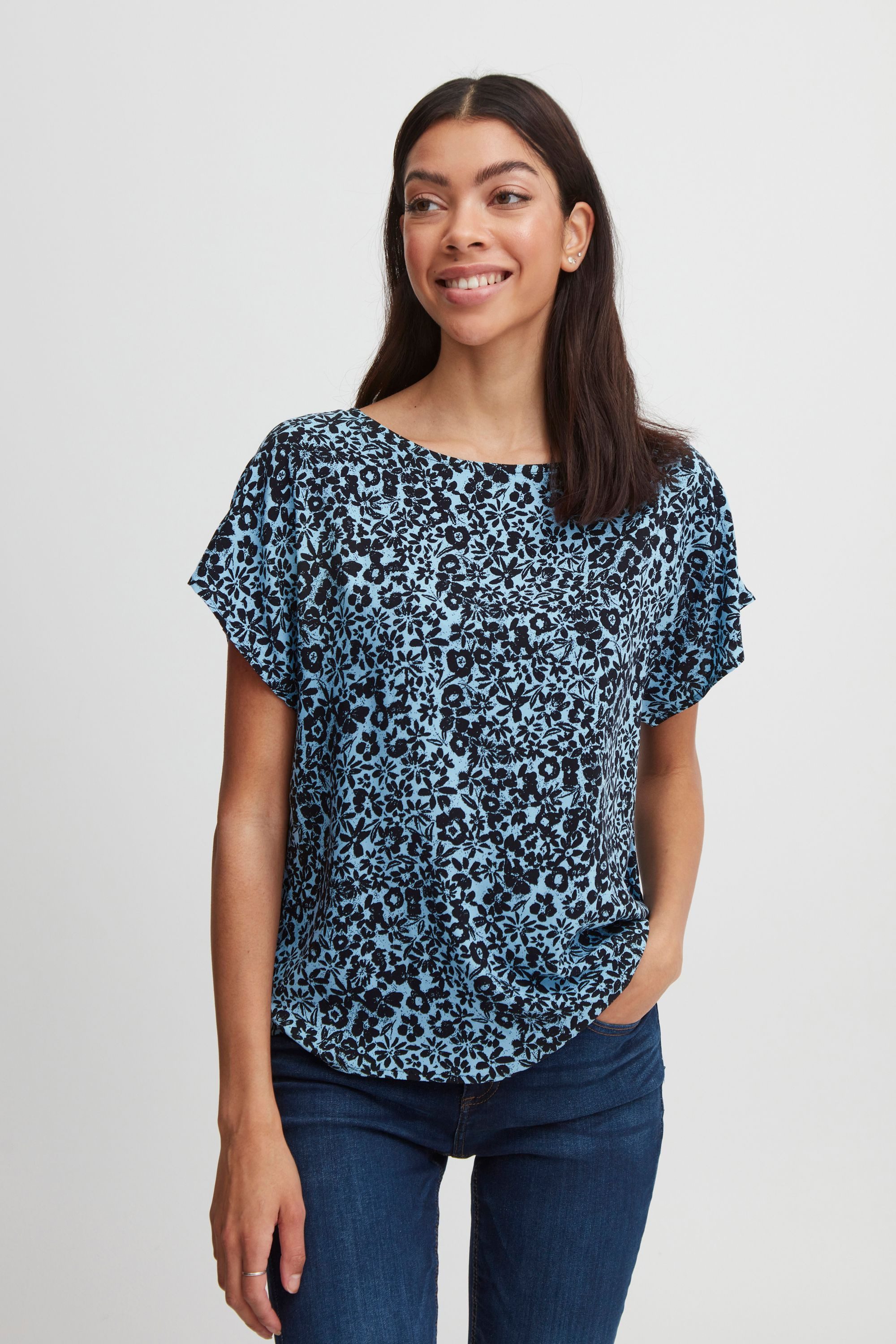 Kurzarmbluse BYJOSA TSHIRT - 20812711