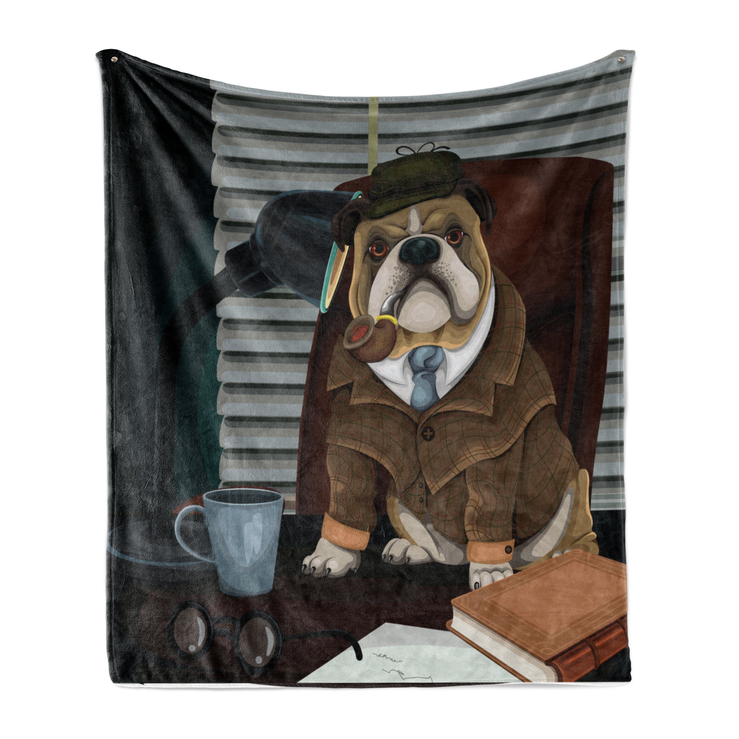 Wohndecke Gemütlicher Plüsch für den Innen- und Außenbereich, Abakuhaus, Englische Bulldogge Detective Dog