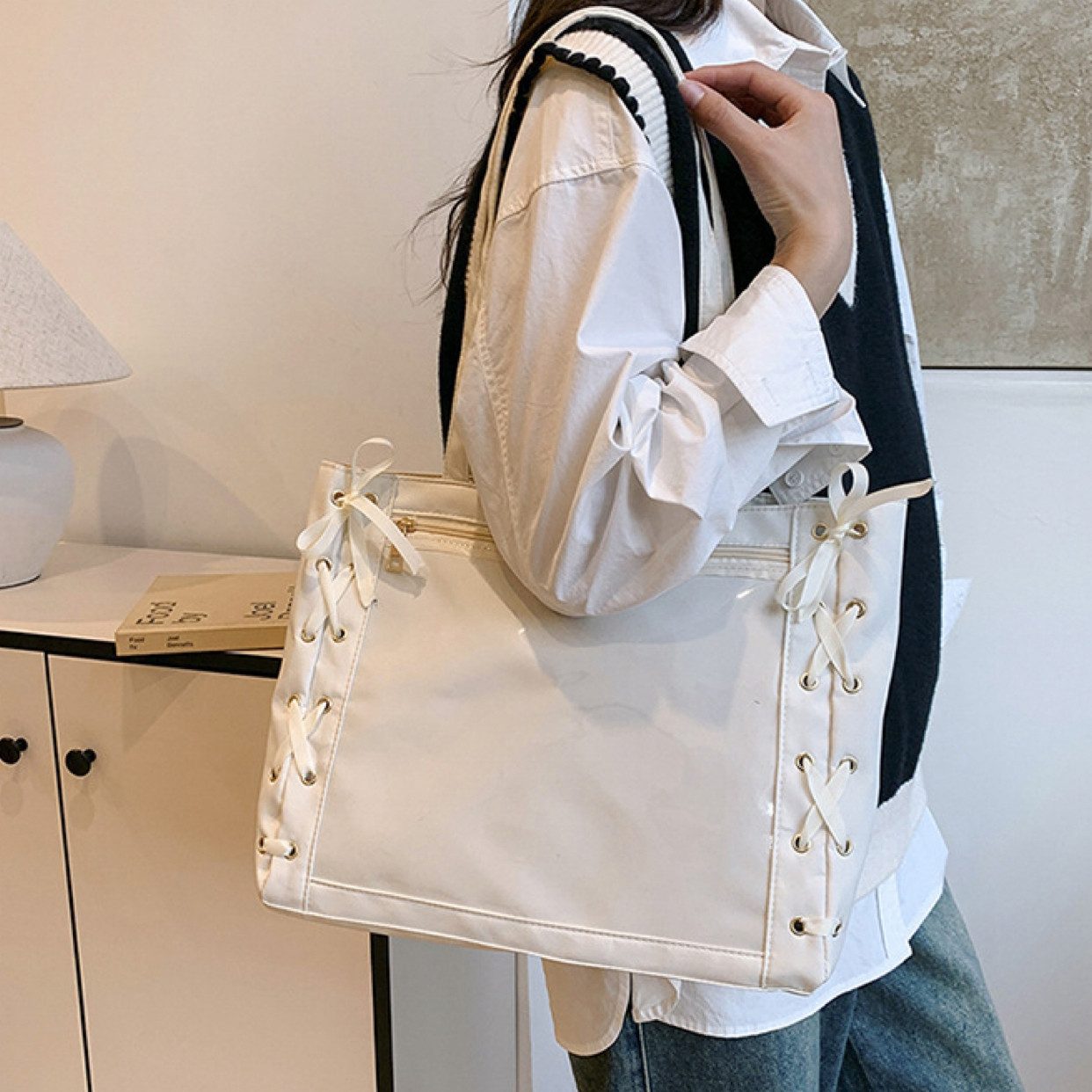 Super Solu Schultertasche Tote Bag Damen Ita Bag – Transparente Schultertasche Anime Style (SS-Ita-Weiß, 1-tlg., 40x10x39cm L*T*H), Shopper, Leichte Umhängetasche, Handtasche